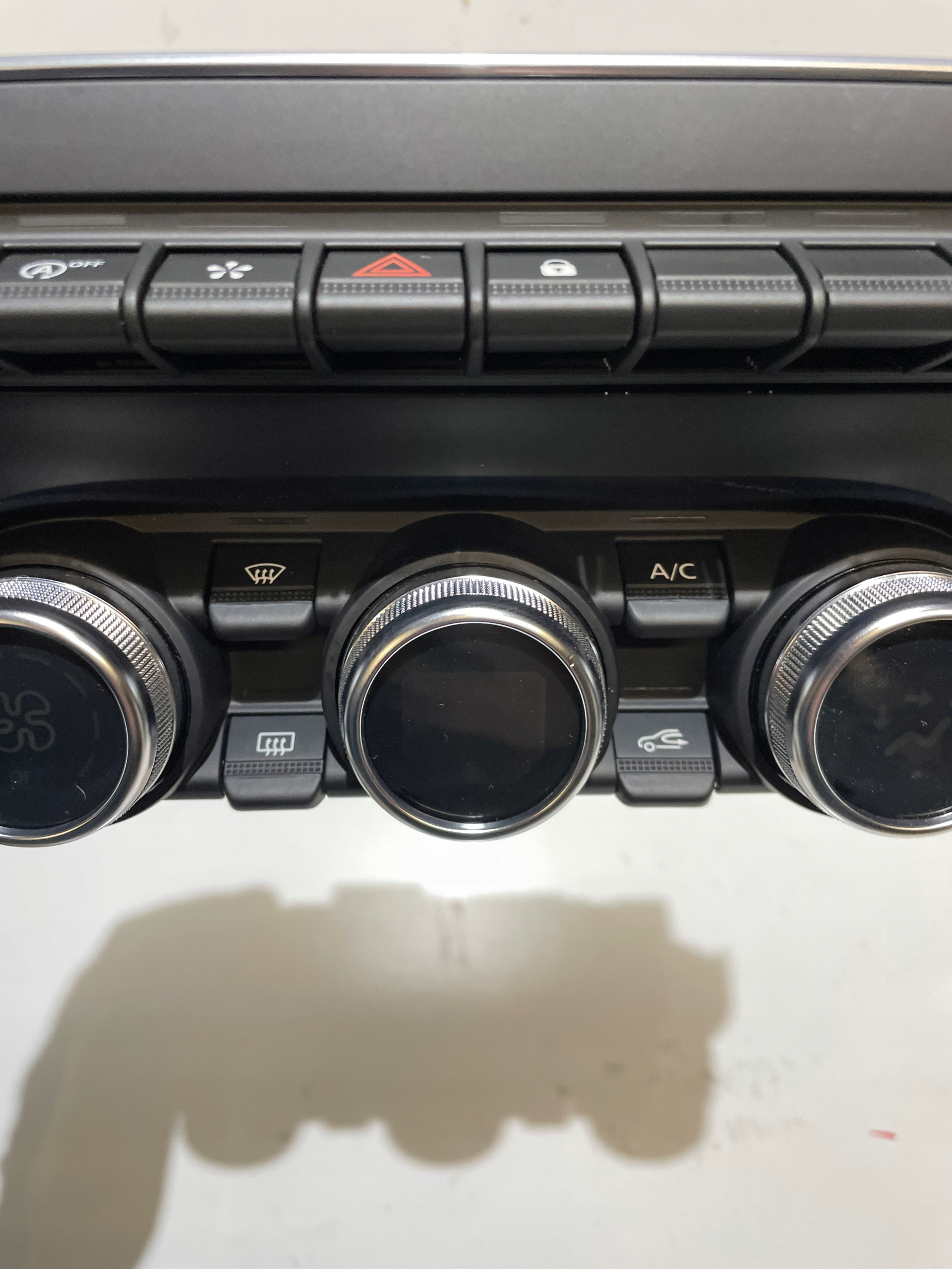 RENAULT CAPTUR II UNITE COMMANDE CLIMA 275100936R