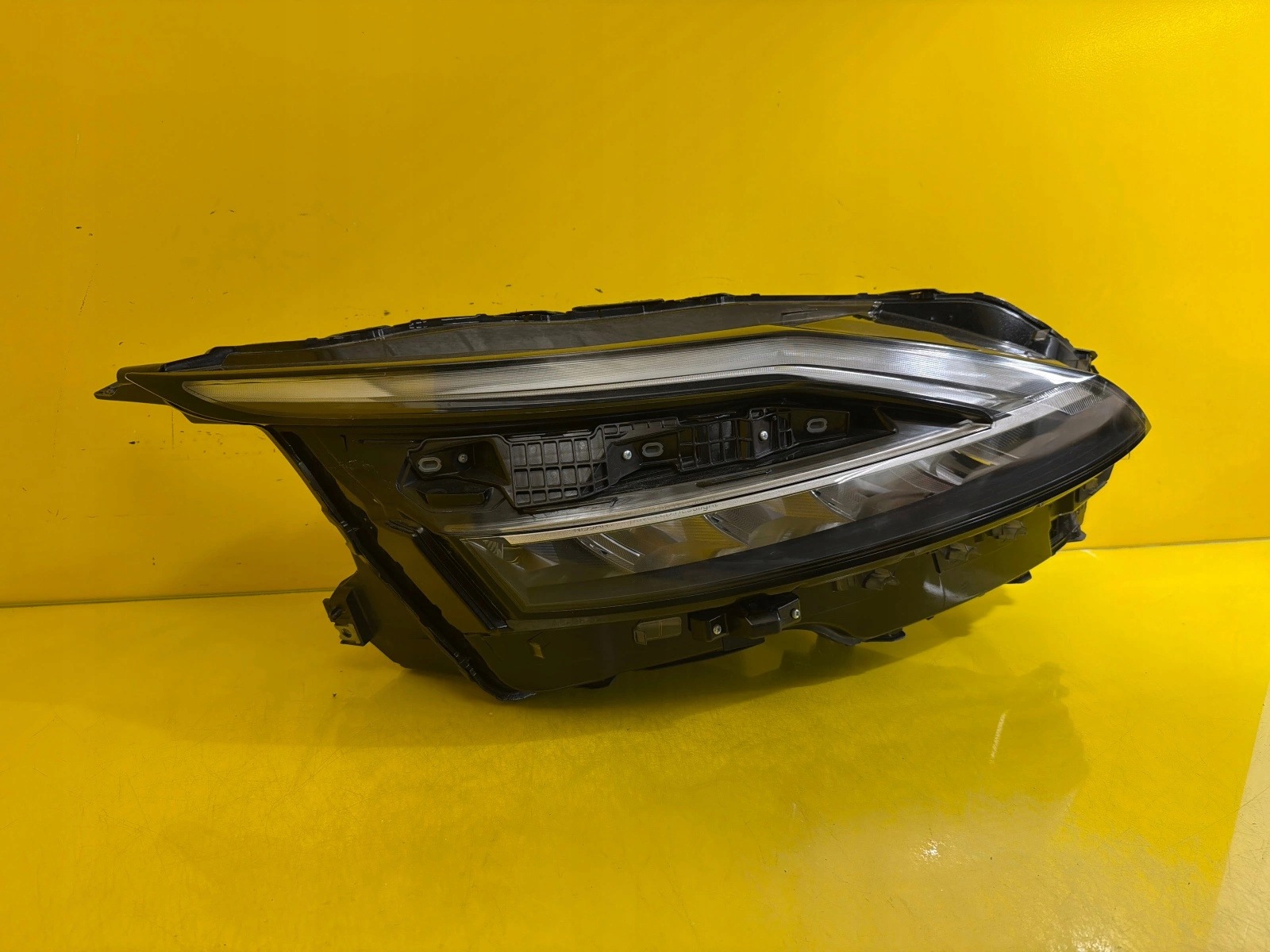light right Nissan Qashqai J12 2021- Full Led 100-8D02G