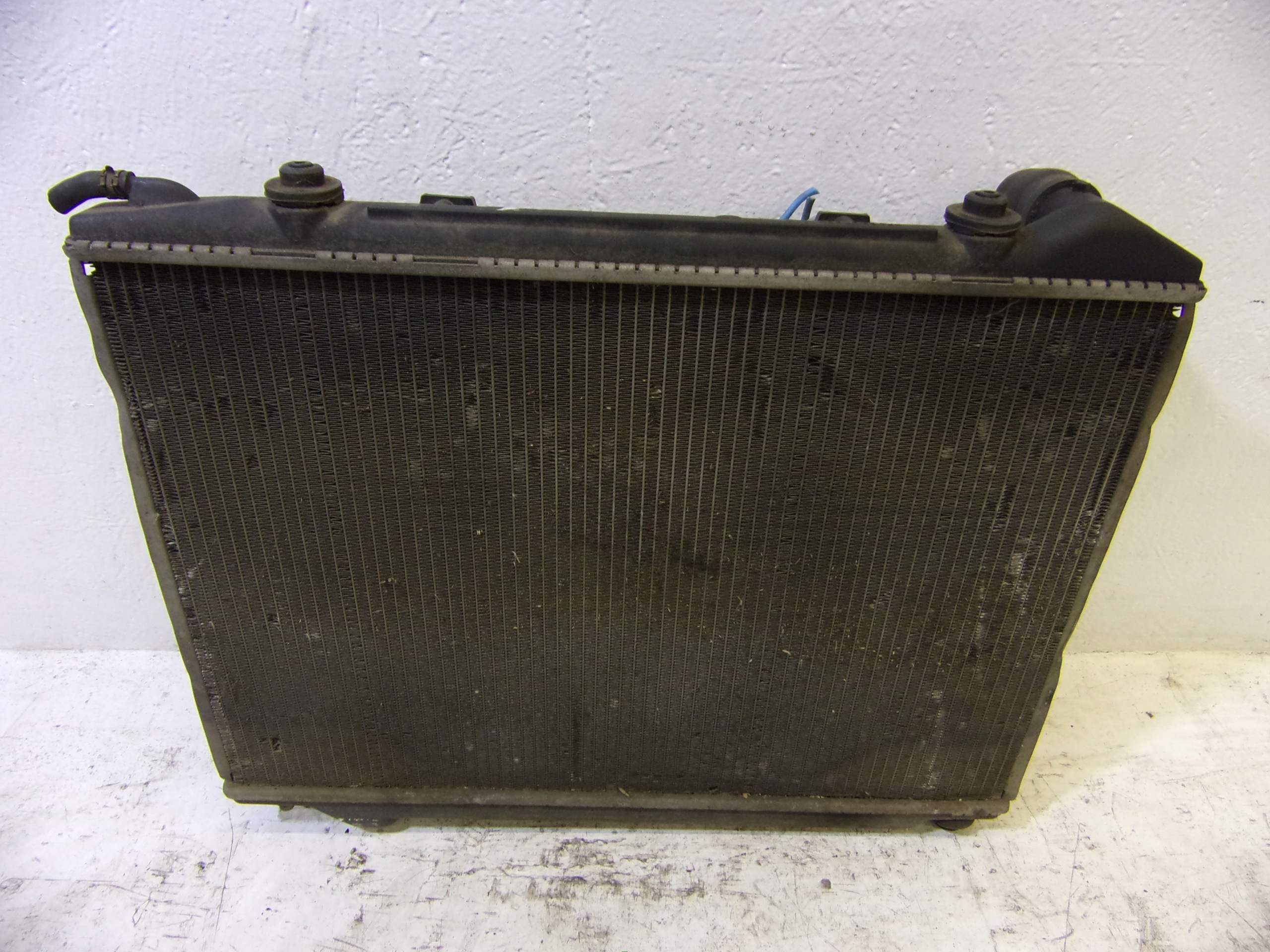 water cooler Z WENTYLATOREM OPEL FRONTERA B 2.2 D