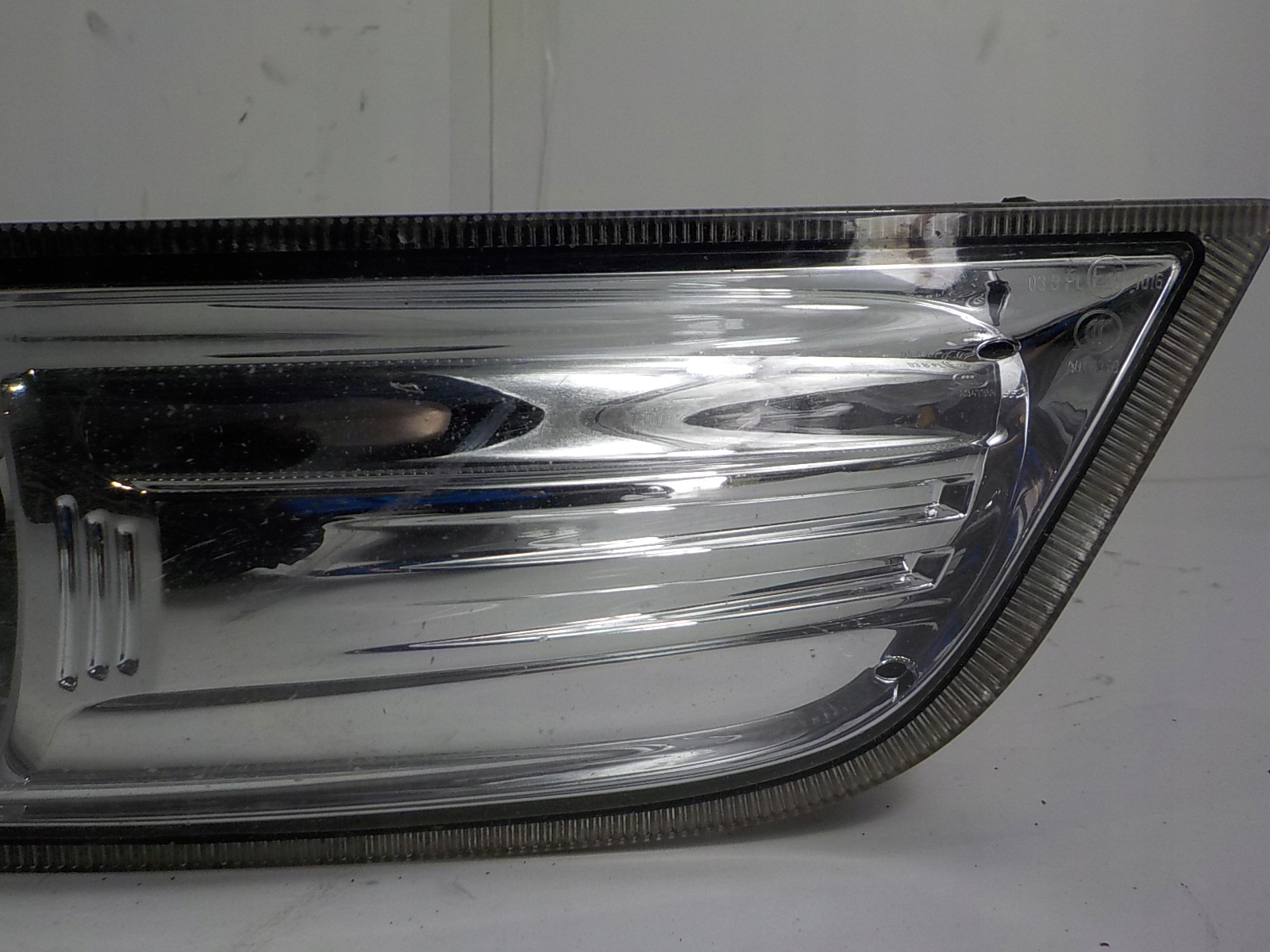 FORD MONDEO IV fog light left