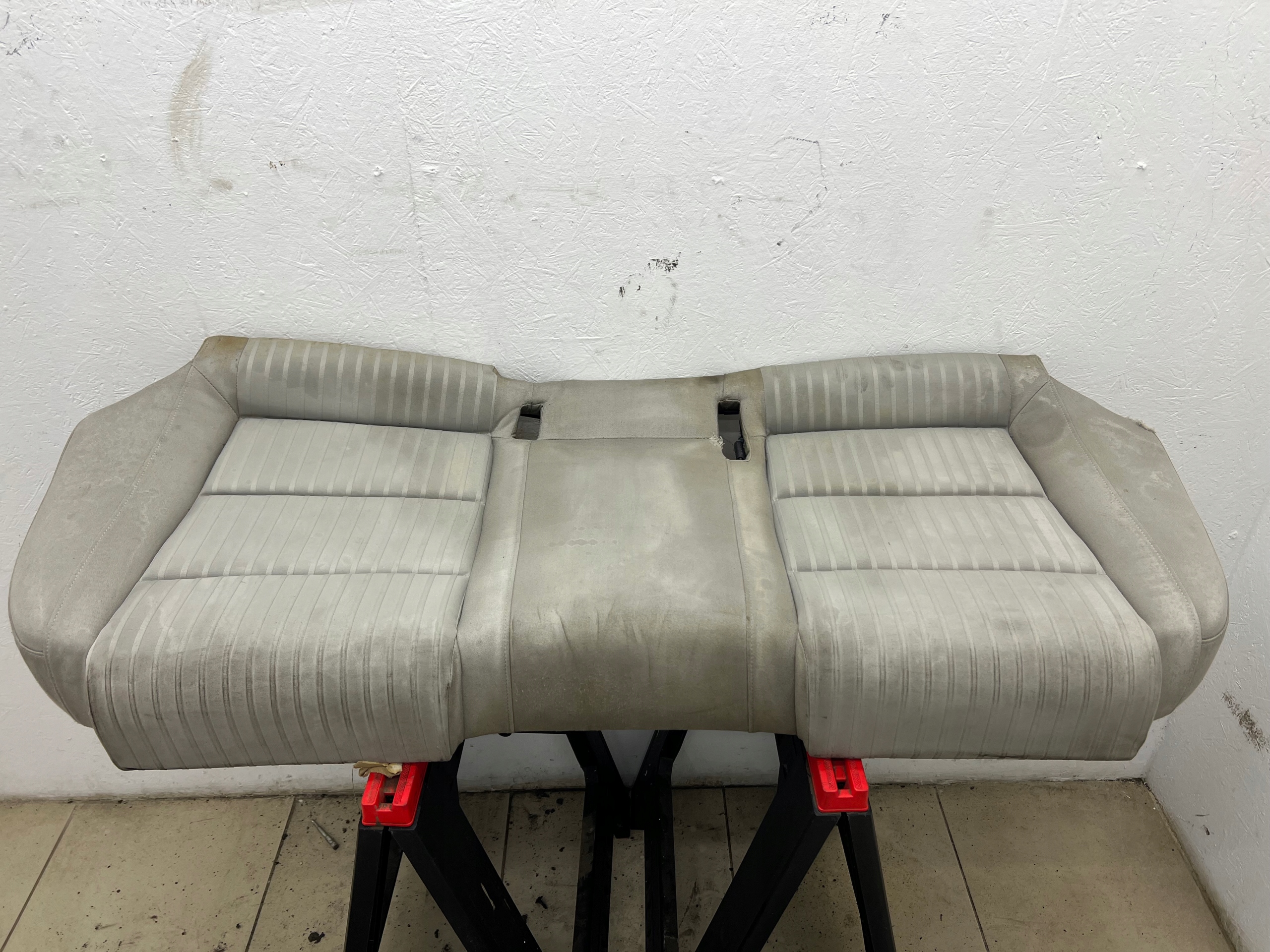 Sitz hinten heck AUDI A4 B8 8K0885375 MATERIAL