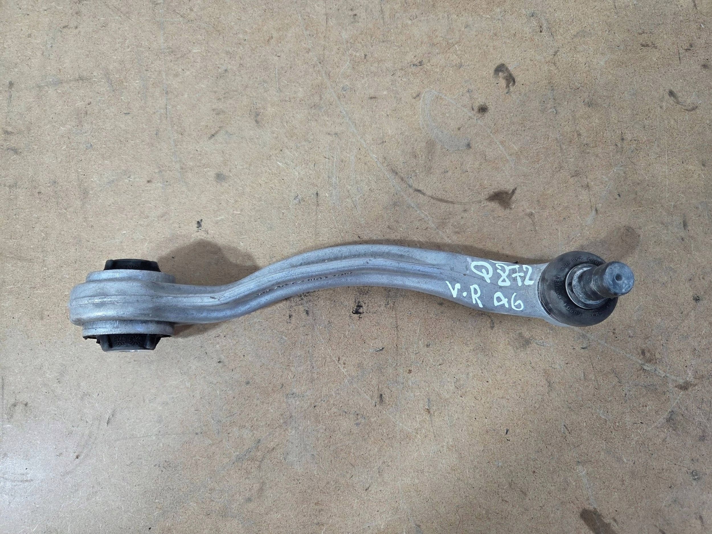 Audi A6 S6 C8 4K arm upper front right 4M0407510F (Q872)