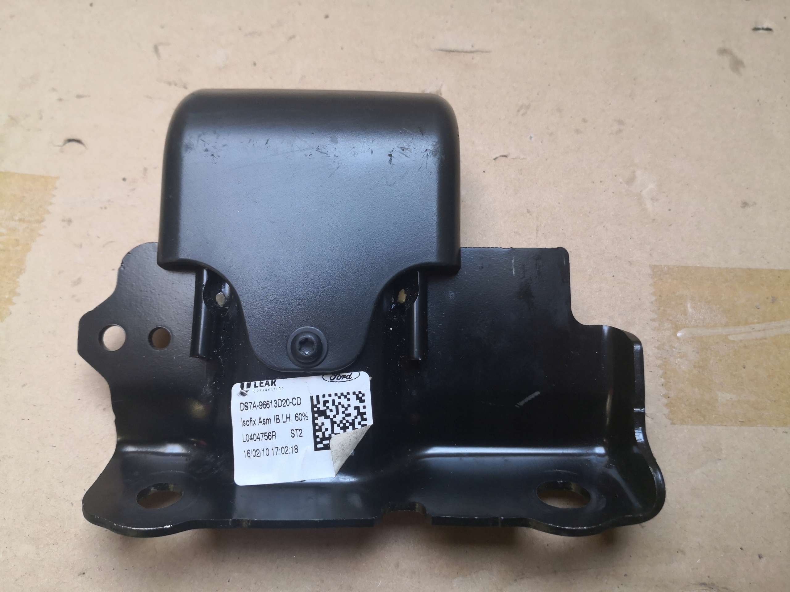Halter OPARCIA KANAPY MONDEO MK5 DS7A-96613D20-C