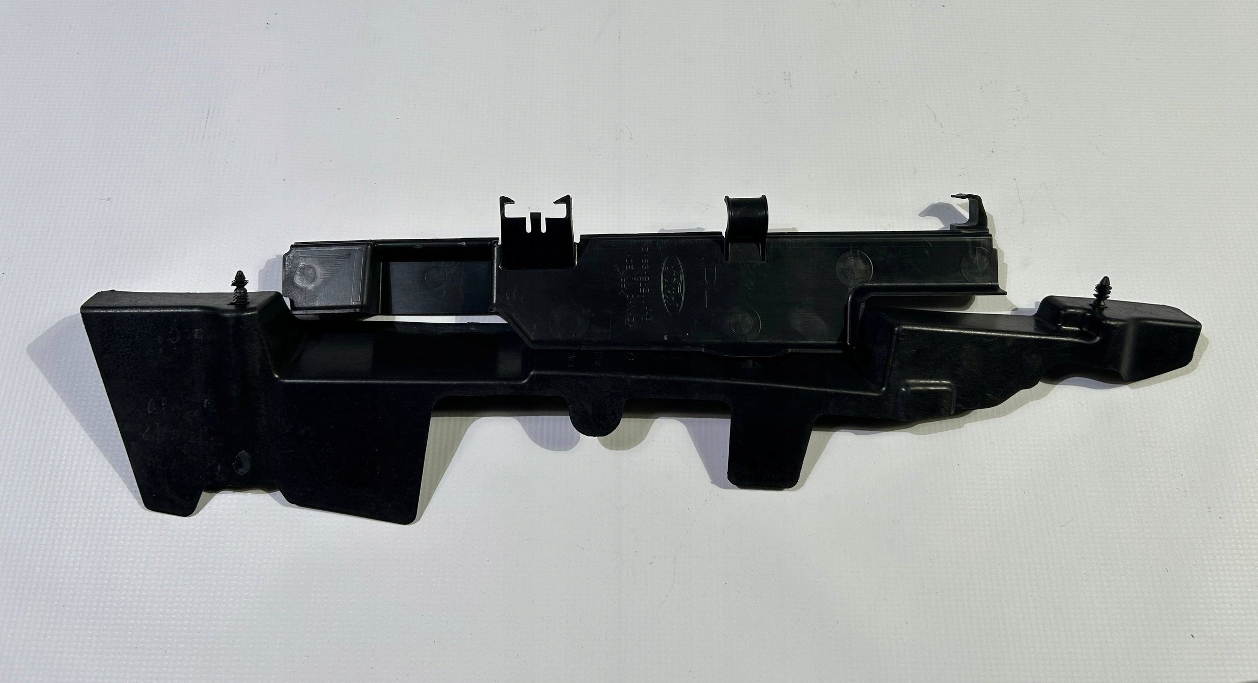 впуск канал воздуховод радиатора правый FORD FLEX 2013-