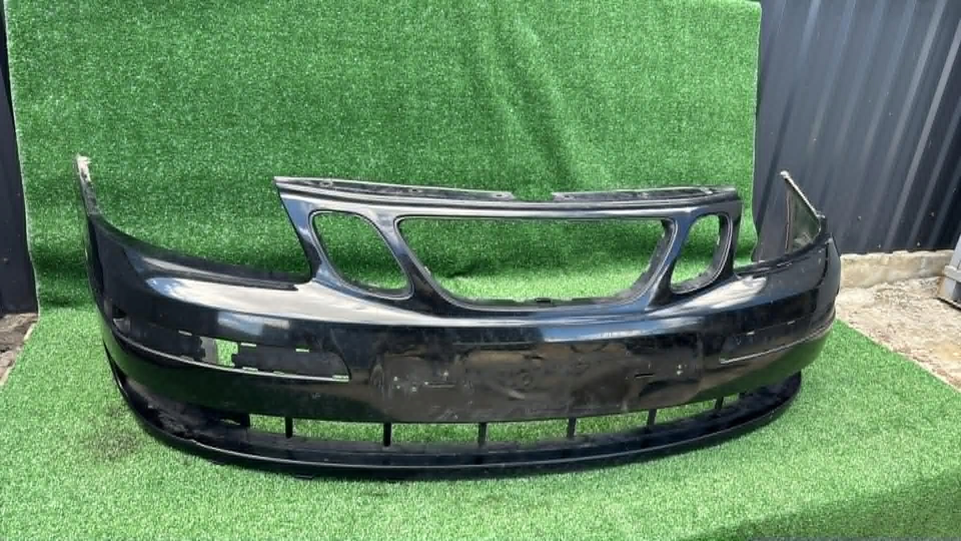 bumper front front SAAB 9-3 93 sedan CABRIO KOMBI 170 black
