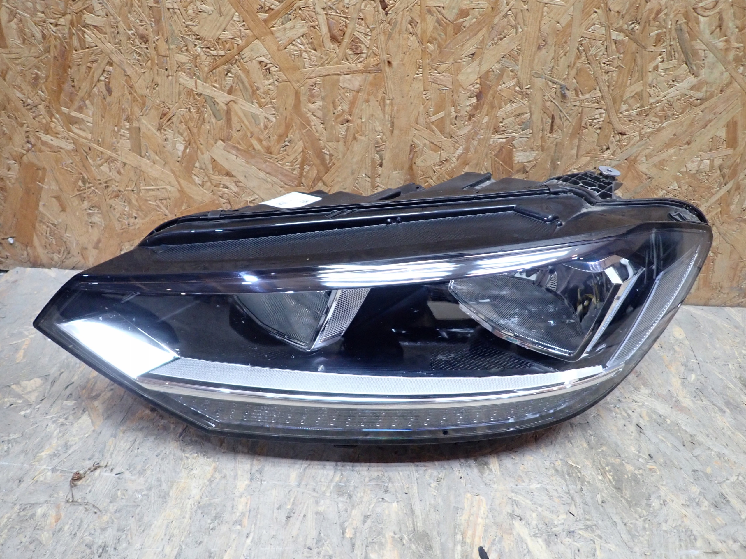 light left REFLEKTOR left VW VOLKSWAGEN TOURAN 3 III 5TB 2015- 5TB941005A