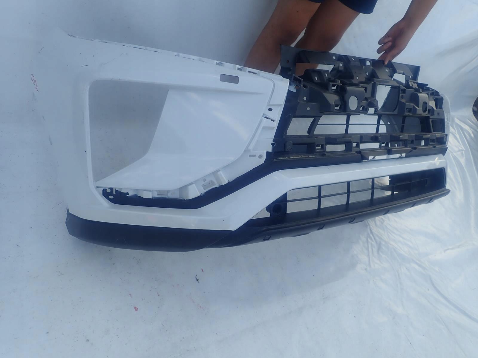 MITSUBISHI ECLIPSE CROSS 18-20 bumper front