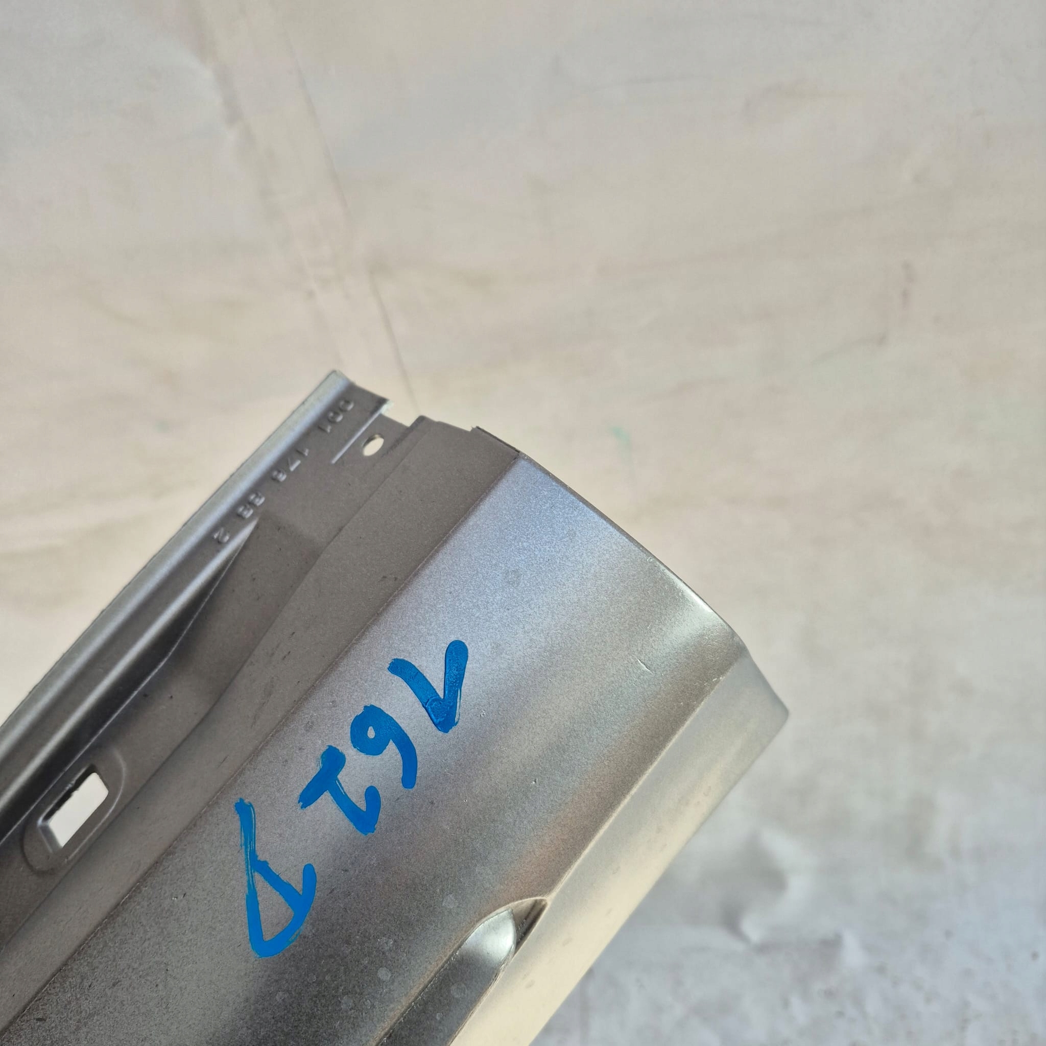 MERCEDES A-KLASA W176 AMG 11- moulding threshold right threshold A1766980154