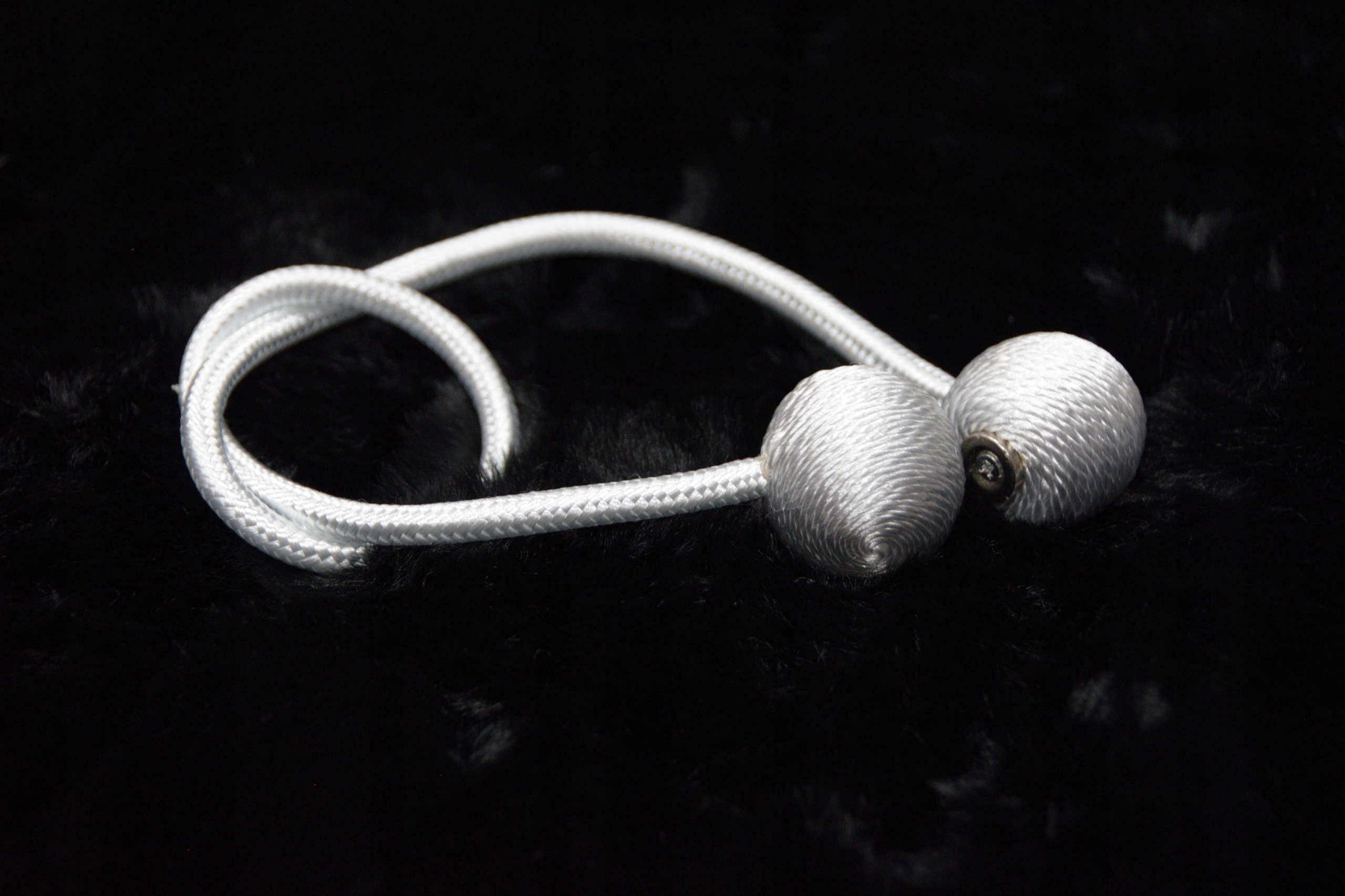 SPINKA MAGNES KLAMRA UPIĘCIE FIRAN ZASŁON SZNUREK BIAŁA Kod producenta DWM