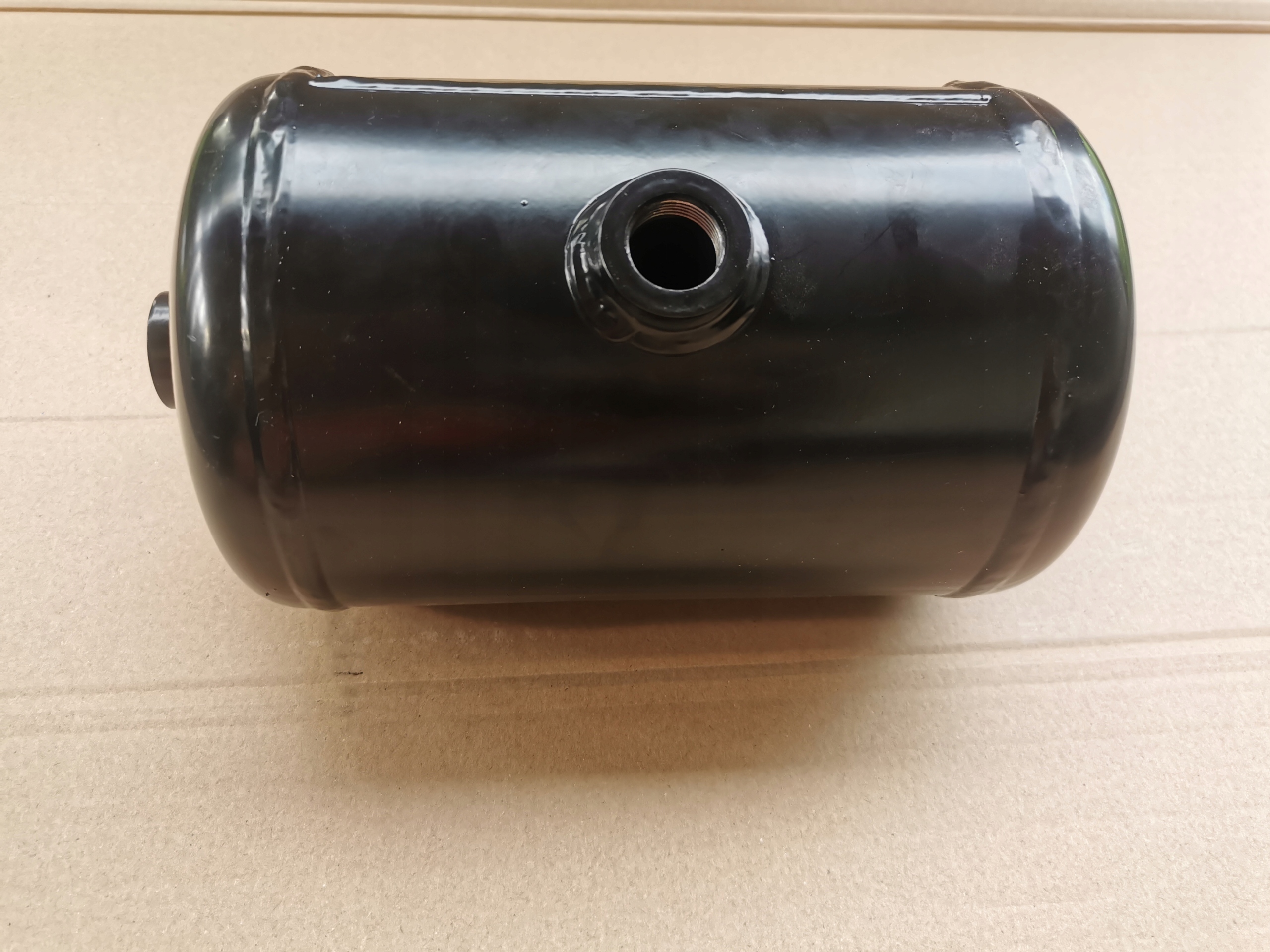 81514010194 - Цилиндр воздушного водохранилища 4L MAN