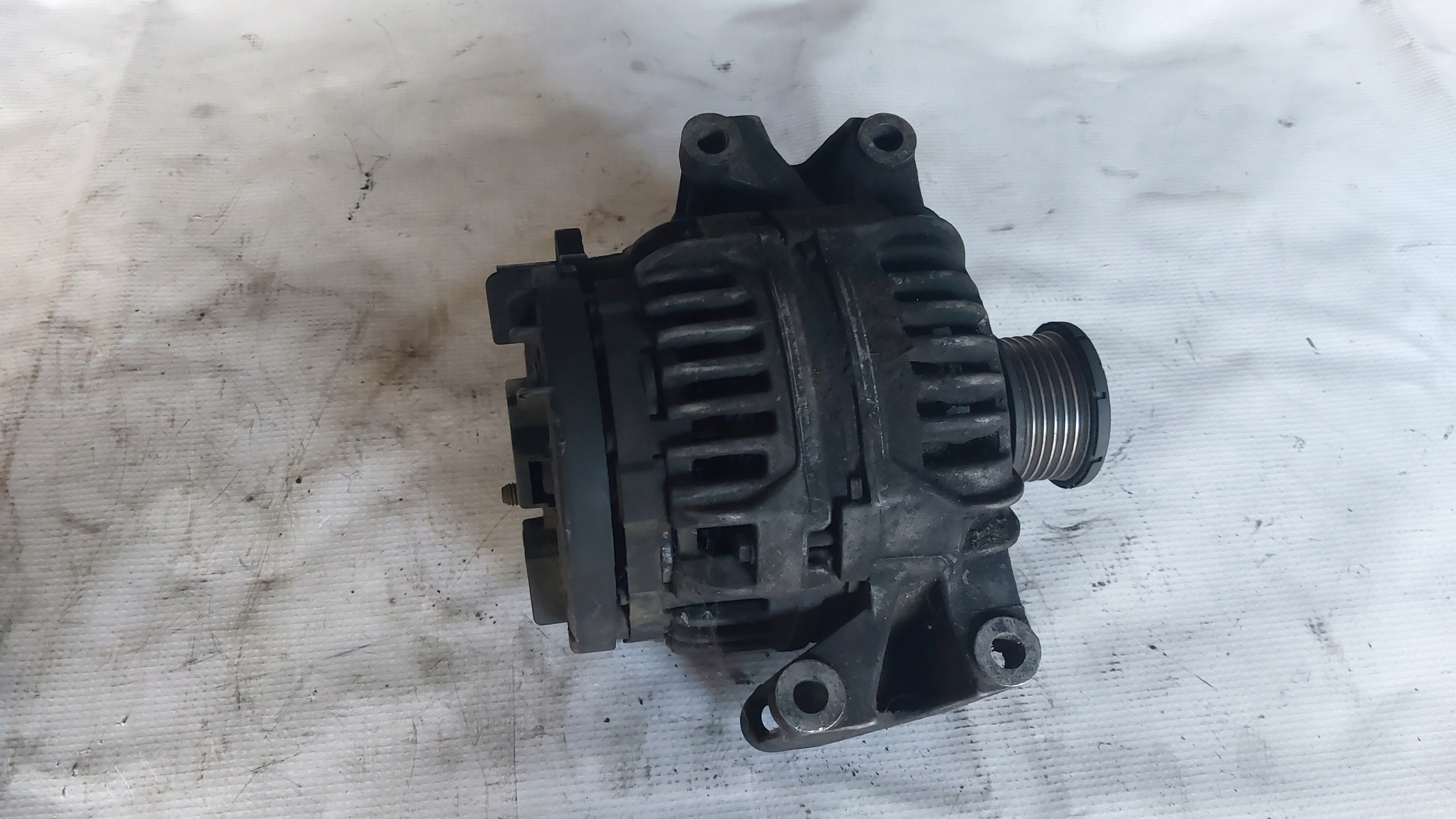 ALTERNATOR MERCEDES VITO 638 SPRINTER 903 2.2 CDI 0124325039 A0121542002