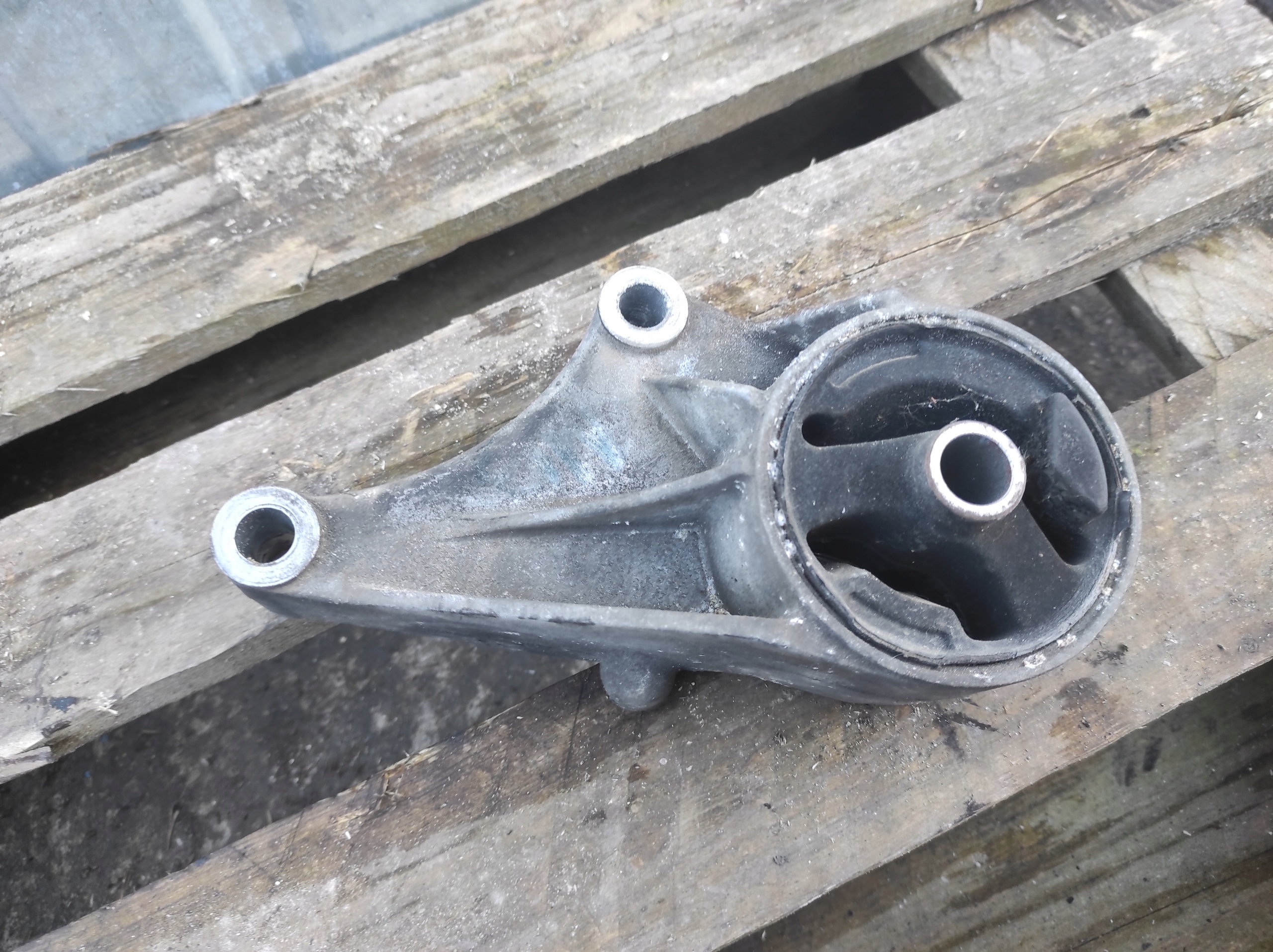 holder engine mount Opel Meriva B 1.4 T 24459803