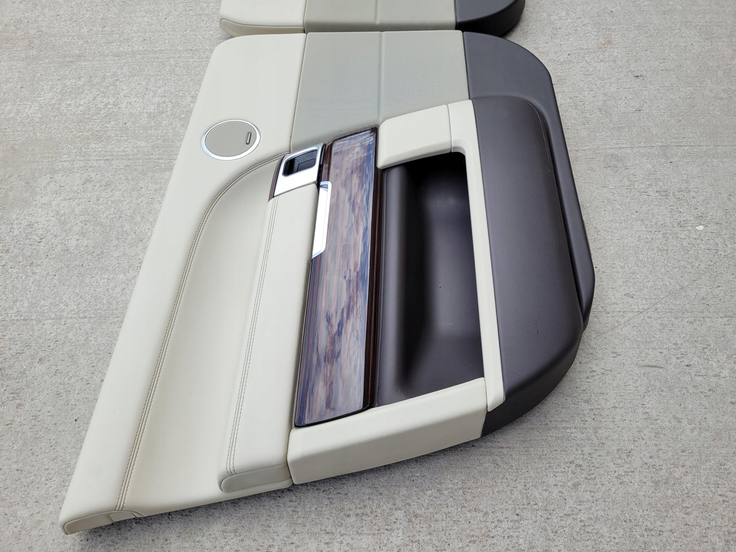 side door front front right ANGLIK RANGE ROVER VOGUE L405