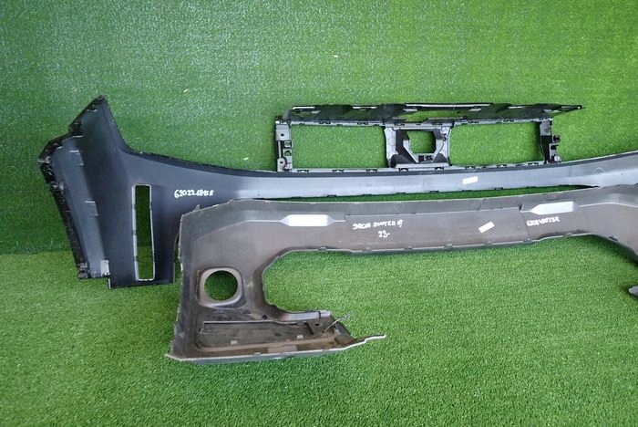 DACIA DUSTER III 23- Frontstoßstange vorne
