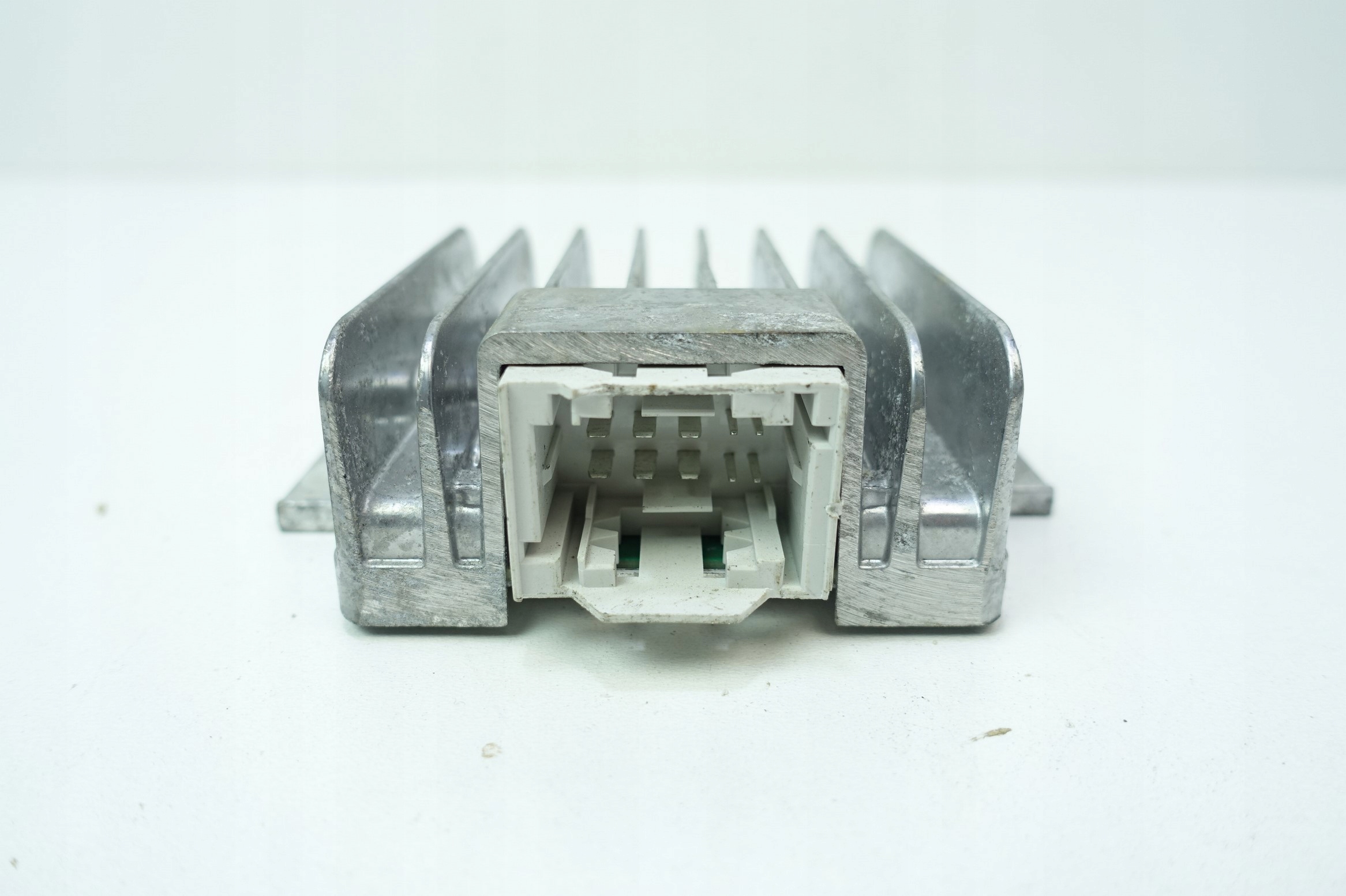 amplifier HARMAN MERCEDES W223 W447 A2439008400