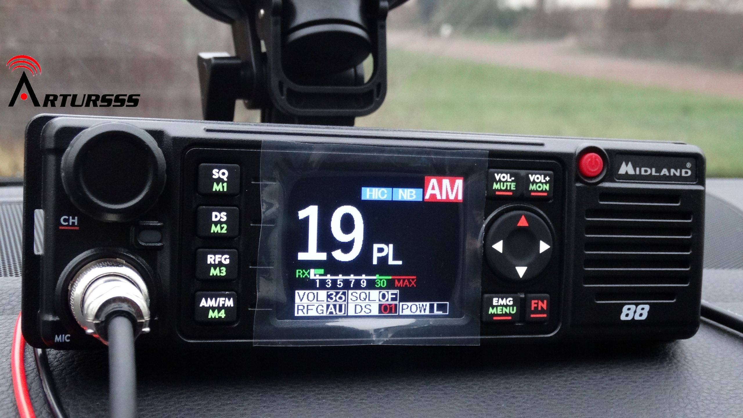 CBradio dla 4x4 TOYOTA Midland 88 Firestik FS3