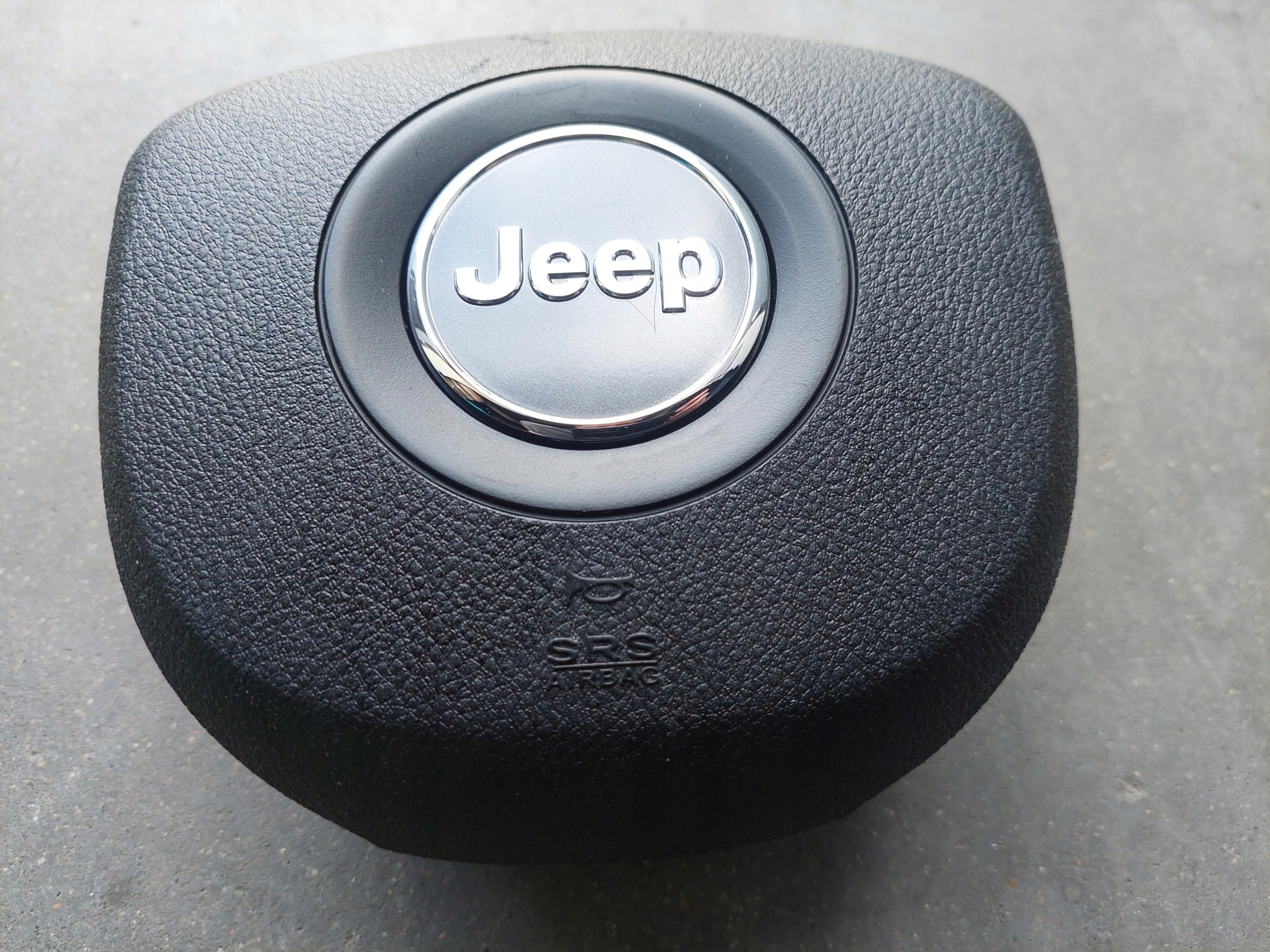 Airbag Deckel AIRBAG JEEP CHEROKEE V KL
