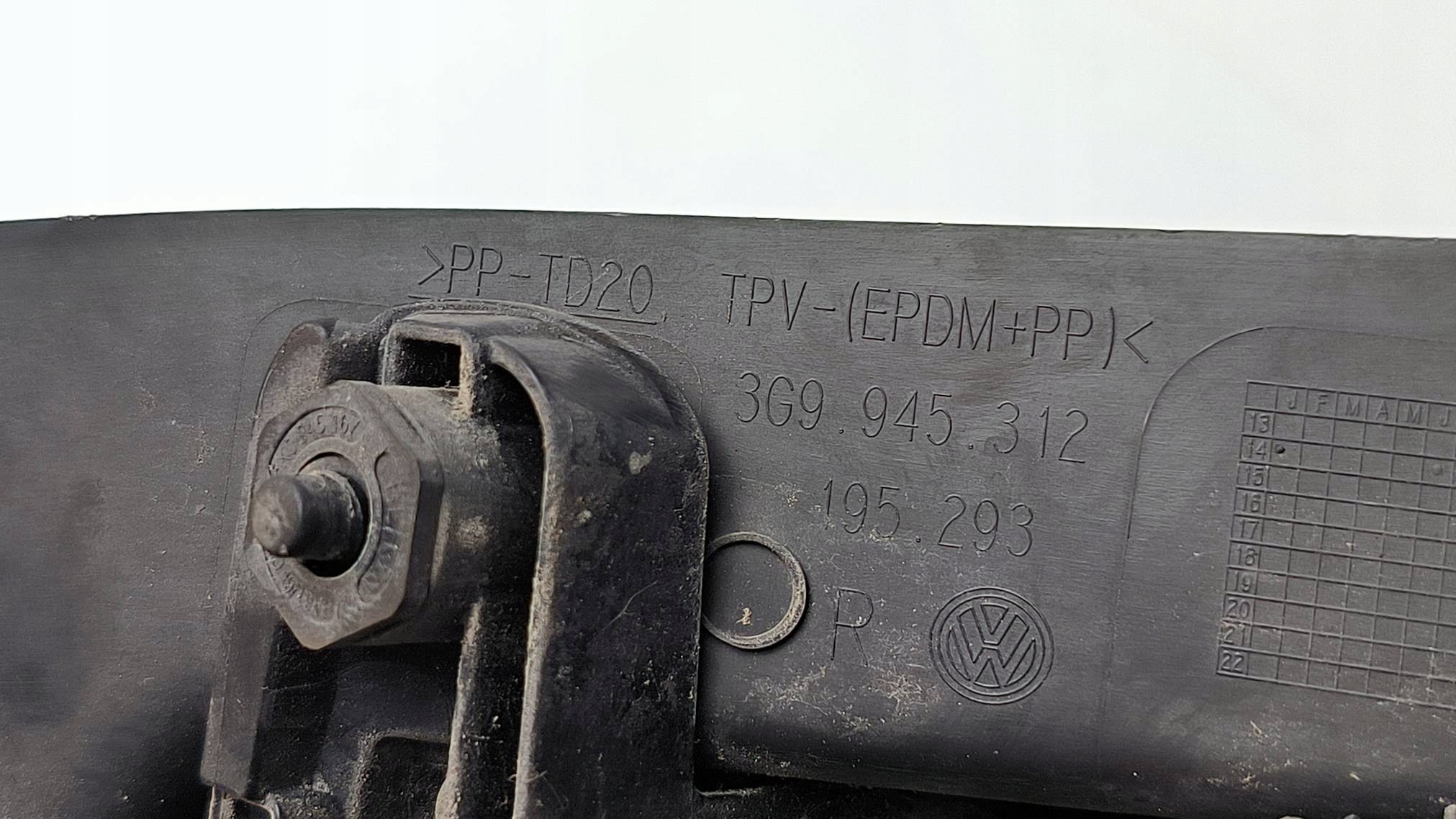 light right rear part 3G9945312 VOLKSWAGEN PASSAT B8 KOMBI