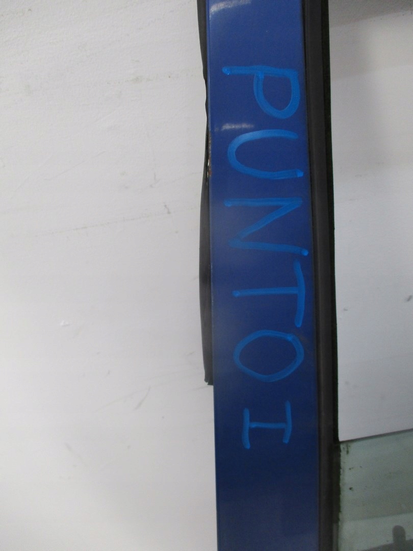 door left rear. FIAT PUNTO 1 and