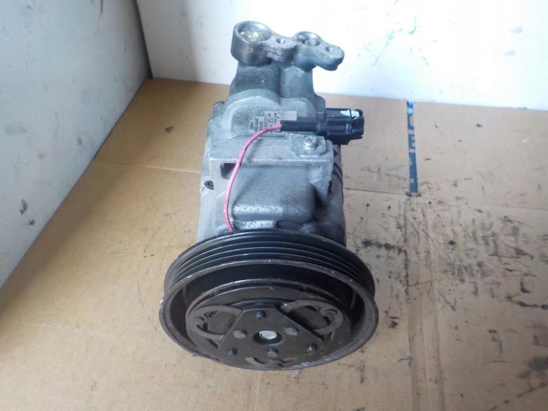 NISSAN NOTE a kompresor klimatizaci 92600AX84B