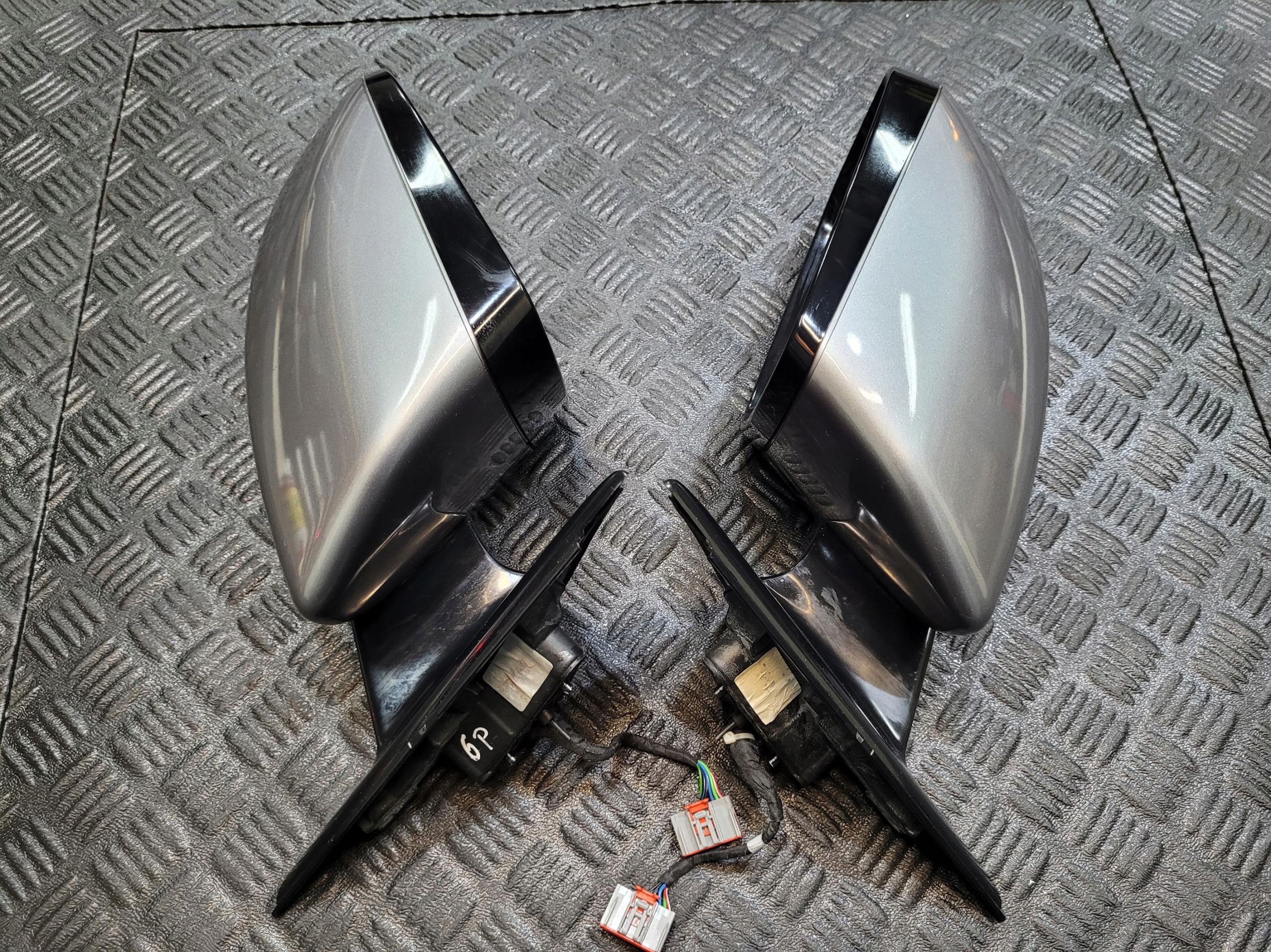 mirror right 6PIN RANGE ROVER EVOQUE L538 949 ORKNEY GREY
