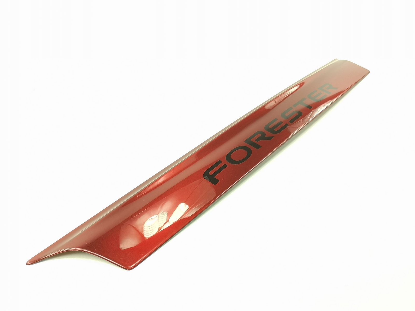 BLENDA KLAPY BAGAŻNIKA SUBARU FORESTER 00-02 ORI Producent części Subaru OE