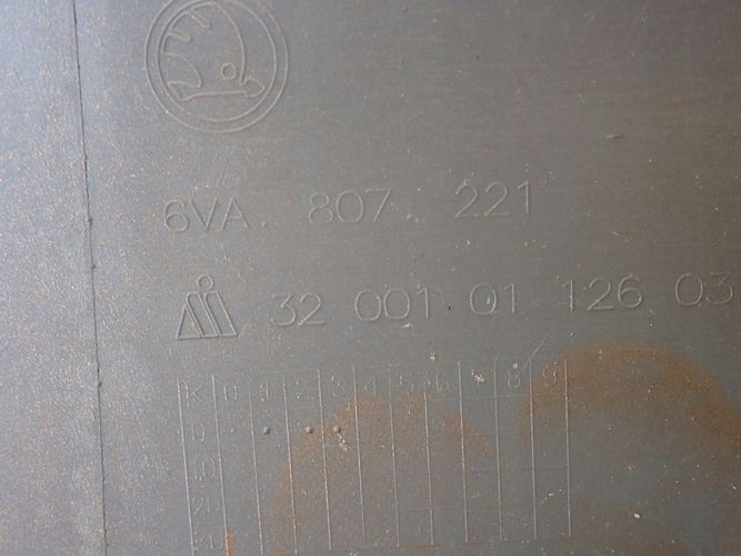SKODA FABIA IV Pare chocs avant Avant