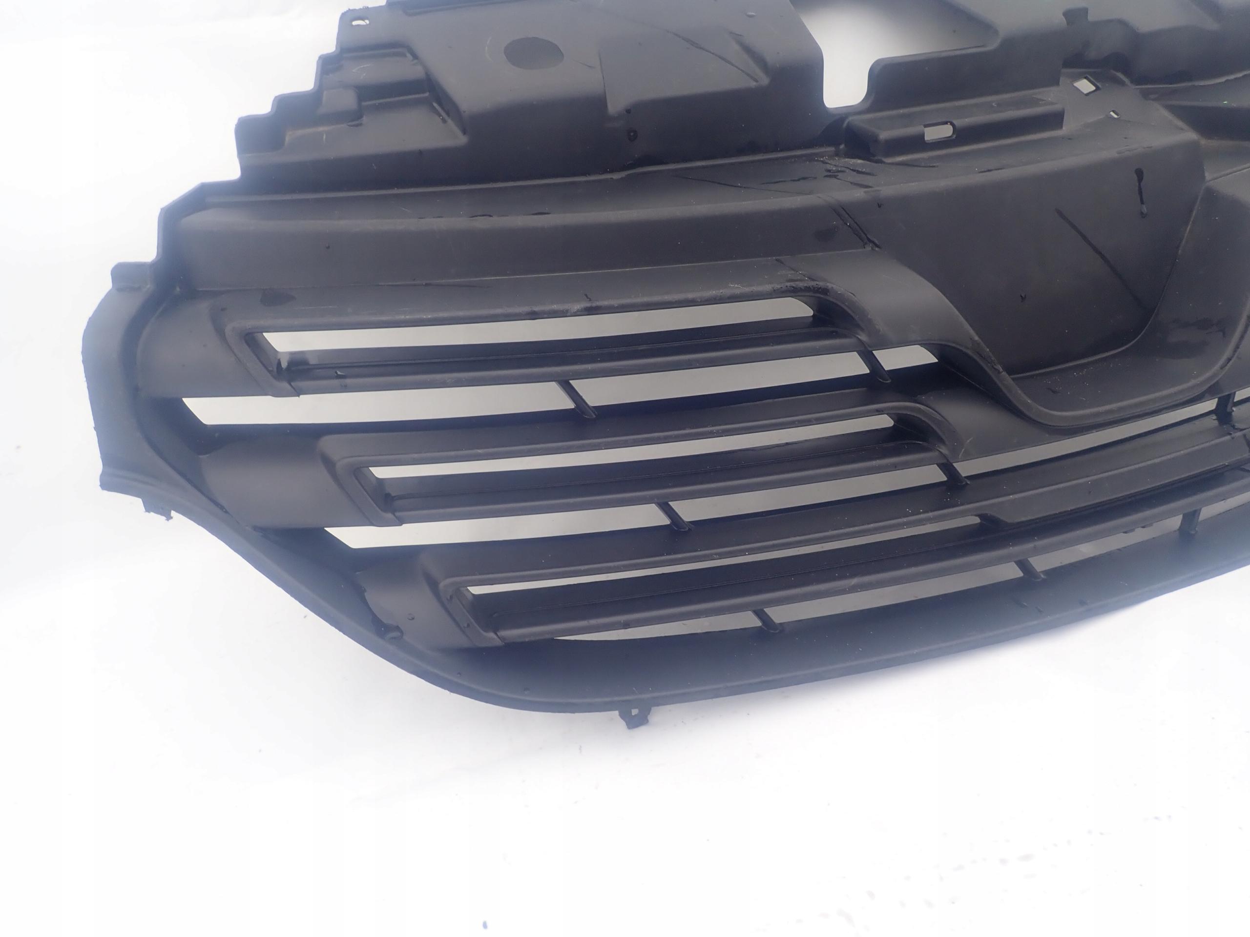 RENAULT TRAFIC III 3 14-19 grill grille radiator