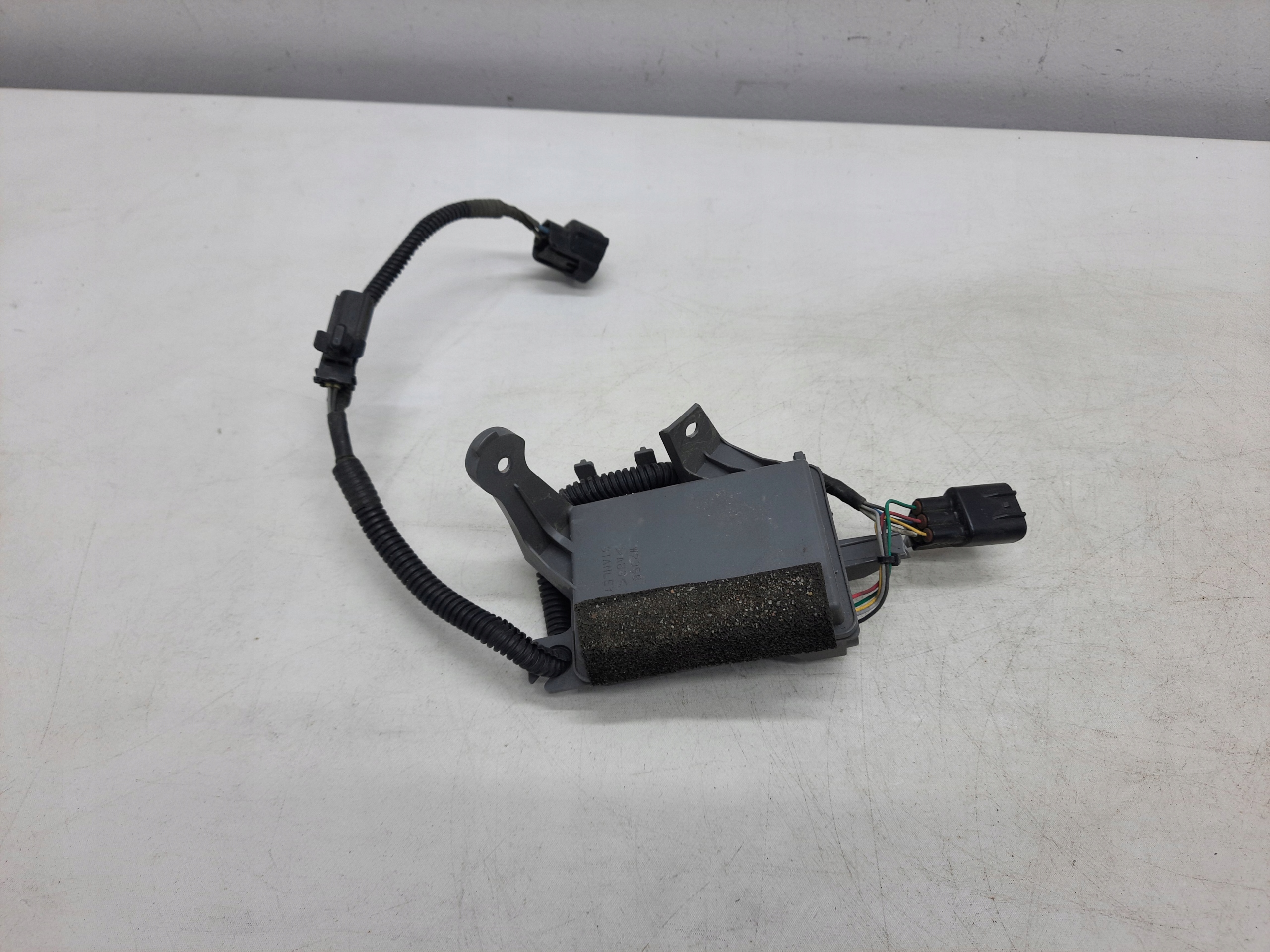 MITSUBISHI ASX LIFT 12- control unit LED DRL left original