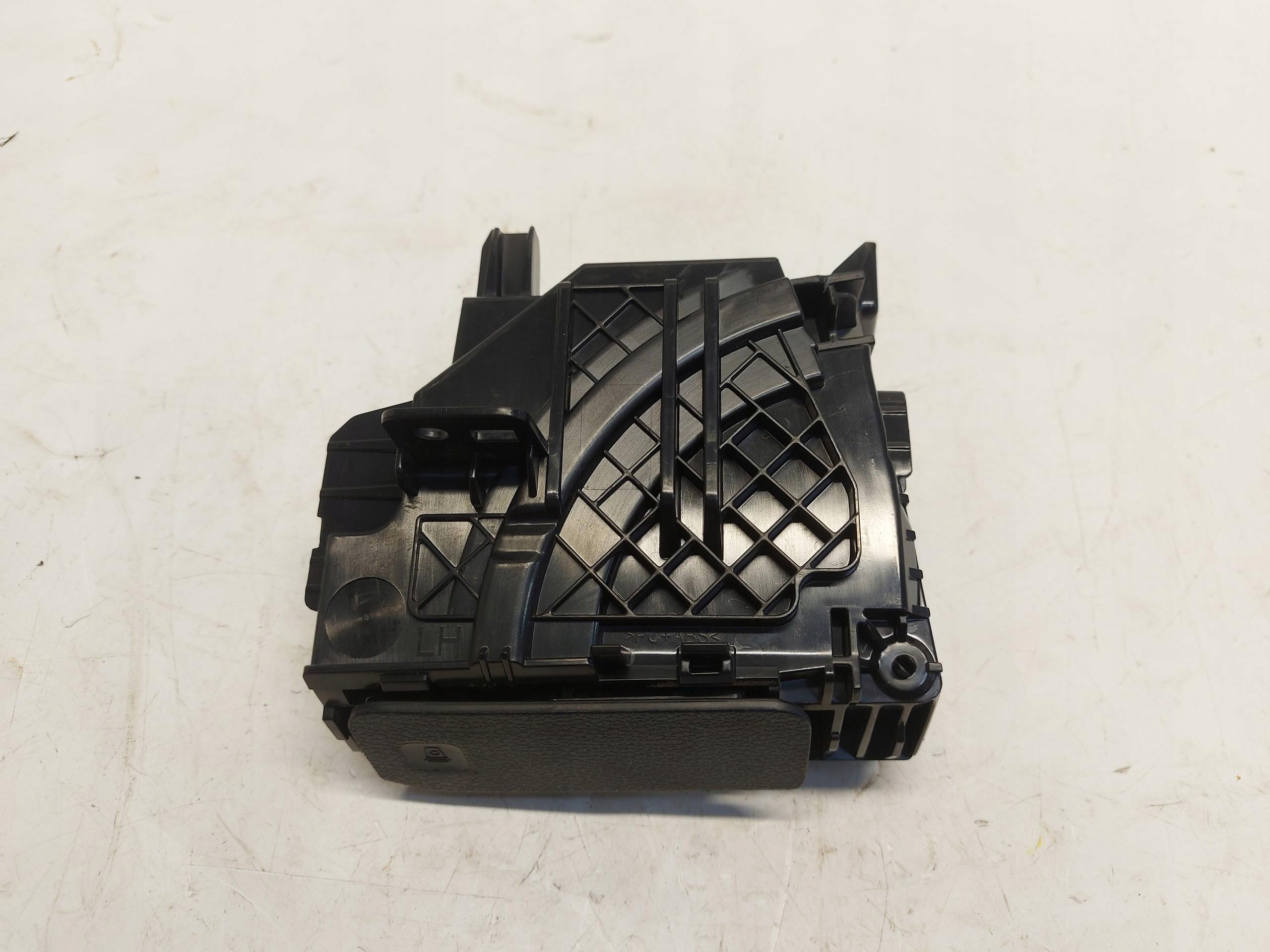 Ford Ranger VI 6 2024r bracket for KUBKI N1WB-E044J17-AC