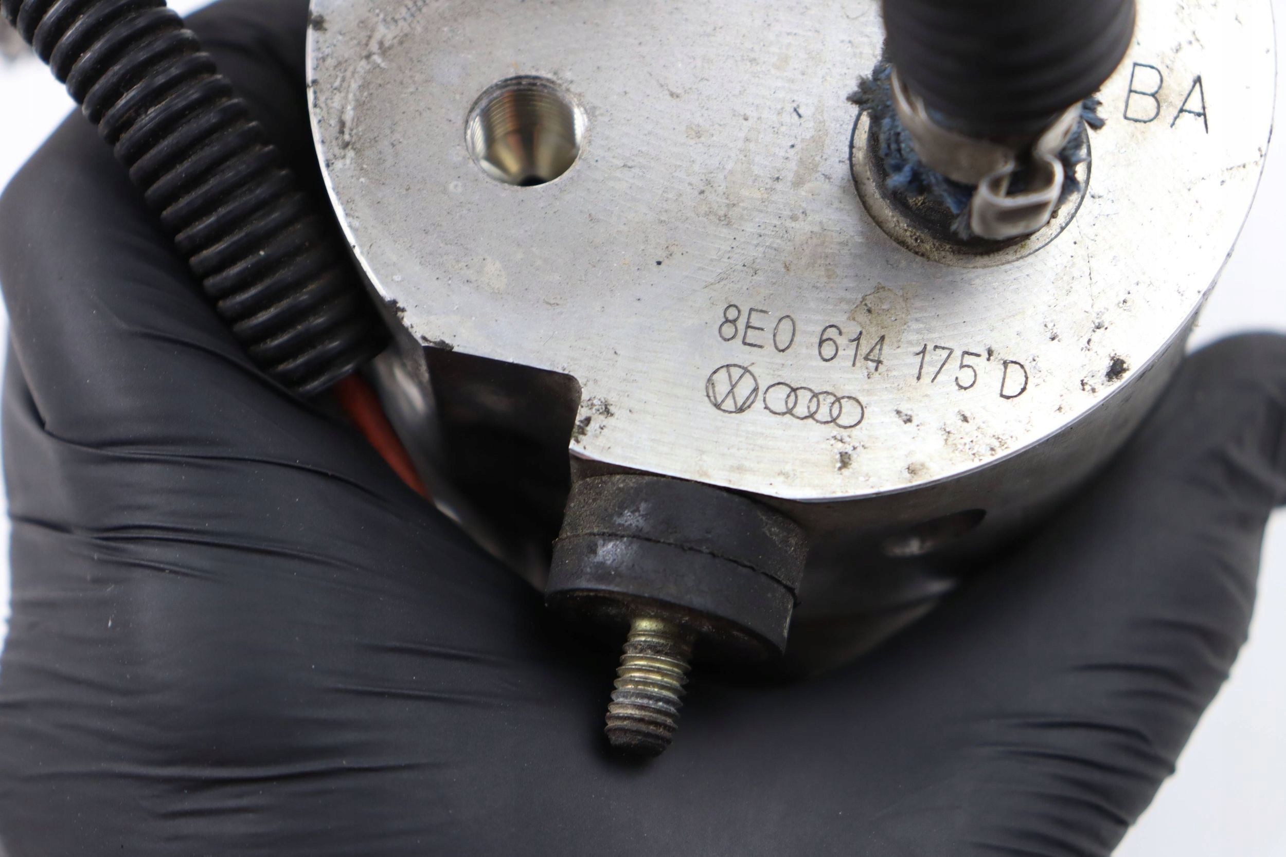 vw PASSAT B5 Audi A4 B6 A6 C5 насос 8E0614175D