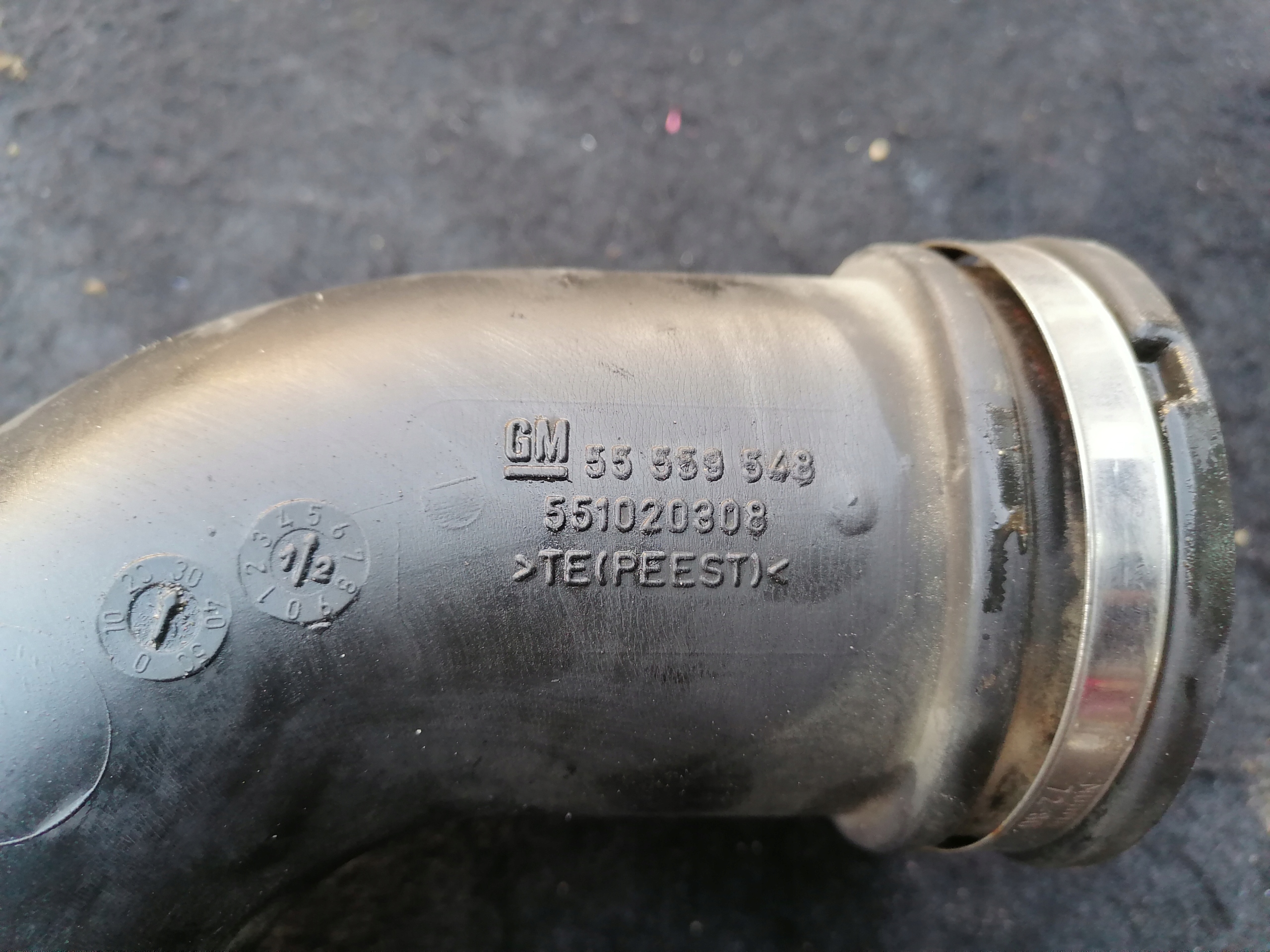 pipe DOLOTOWA air ASTRA H 1.7 CDTI 55559548