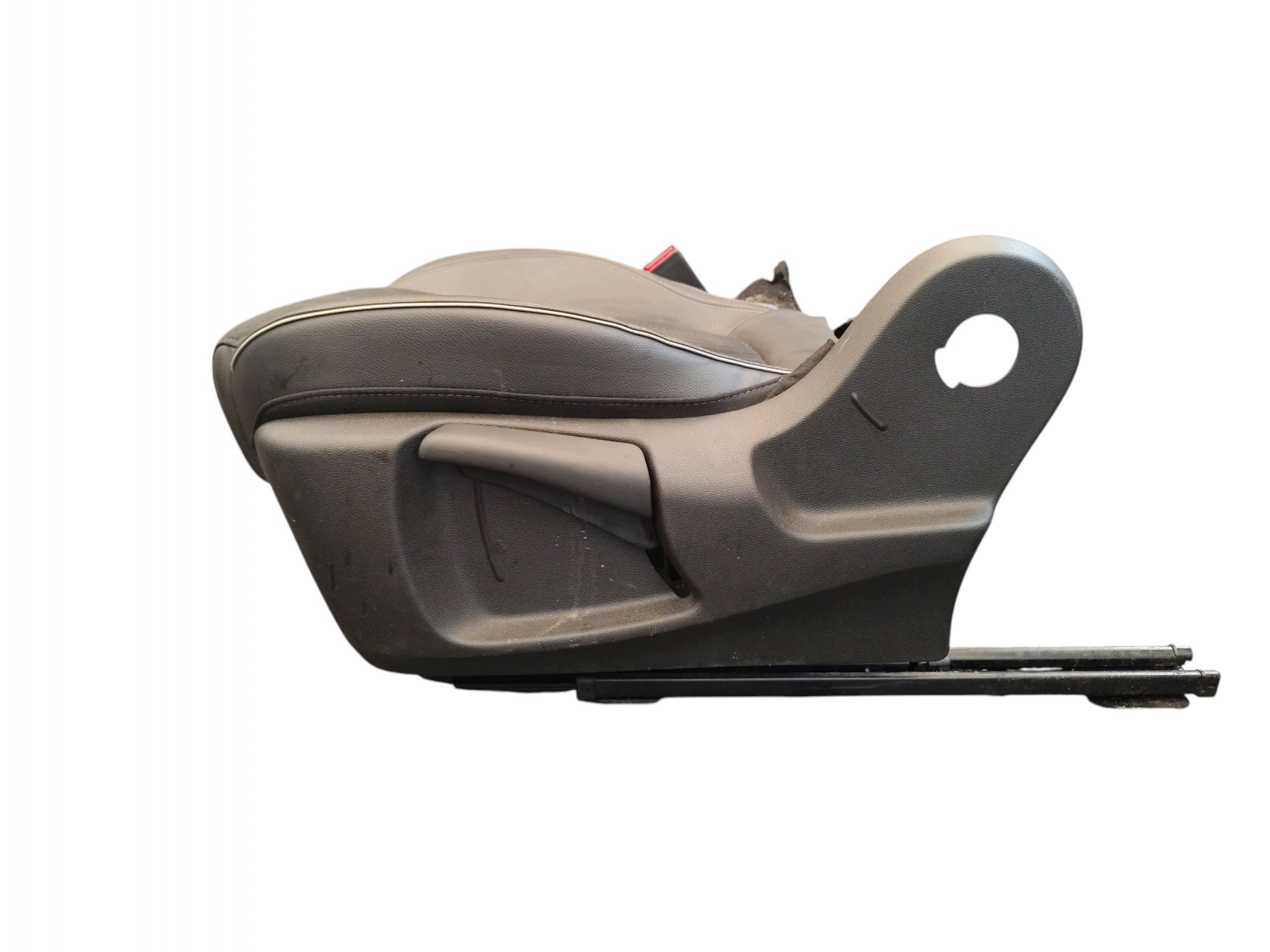 SIEDZISKO seat left front driver´s RENAULT KADJAR (2015-2018) semi leather