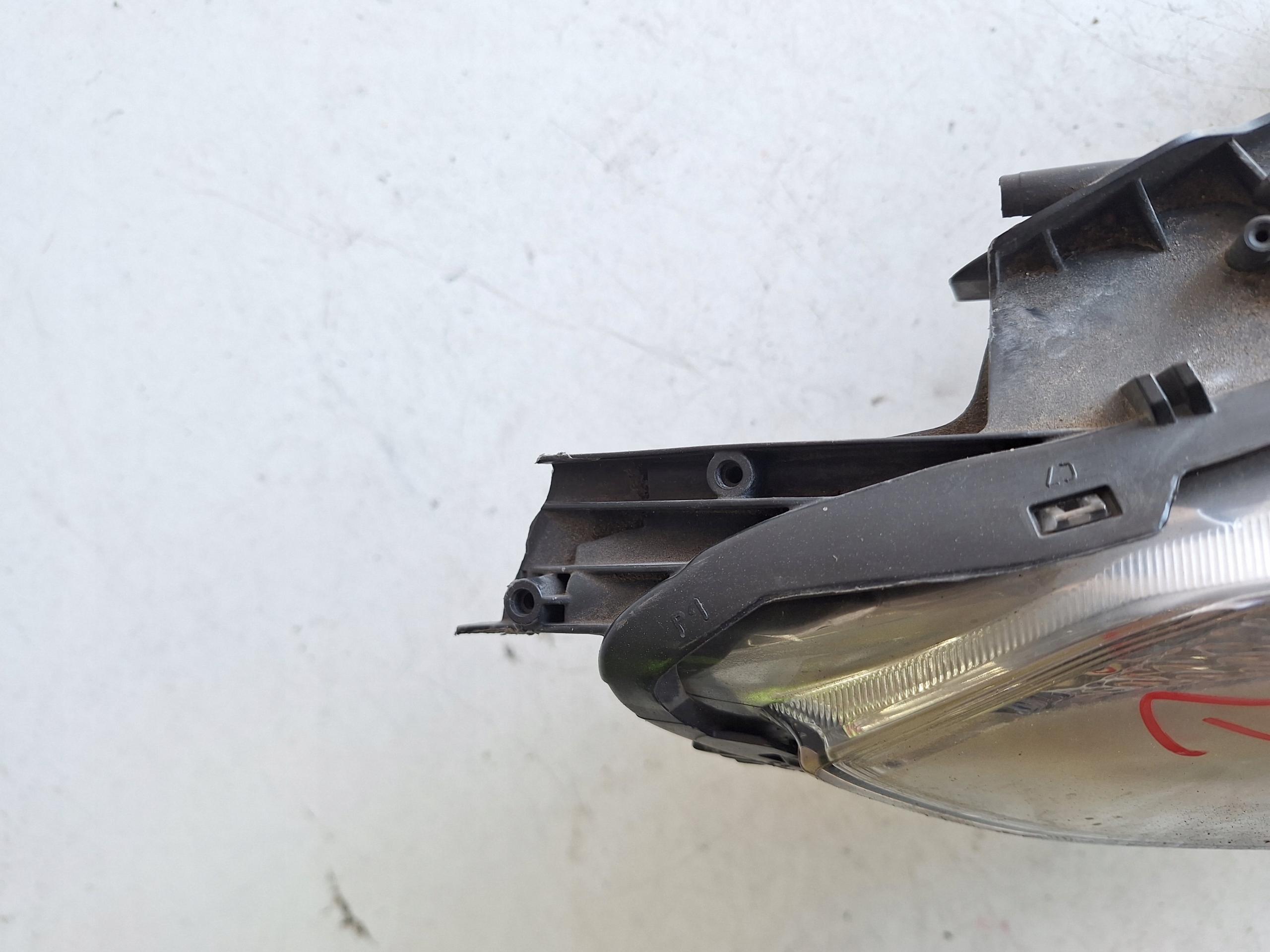 PEUGEOT 2008 and 12-16 light front right + LED UK
