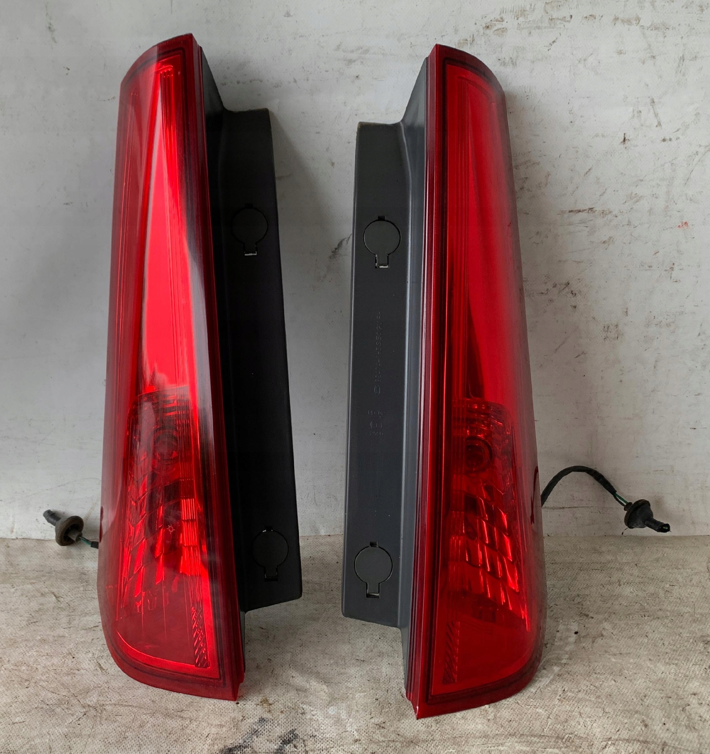 light upper right left rear part KIA CEED and KOMBI SW 06