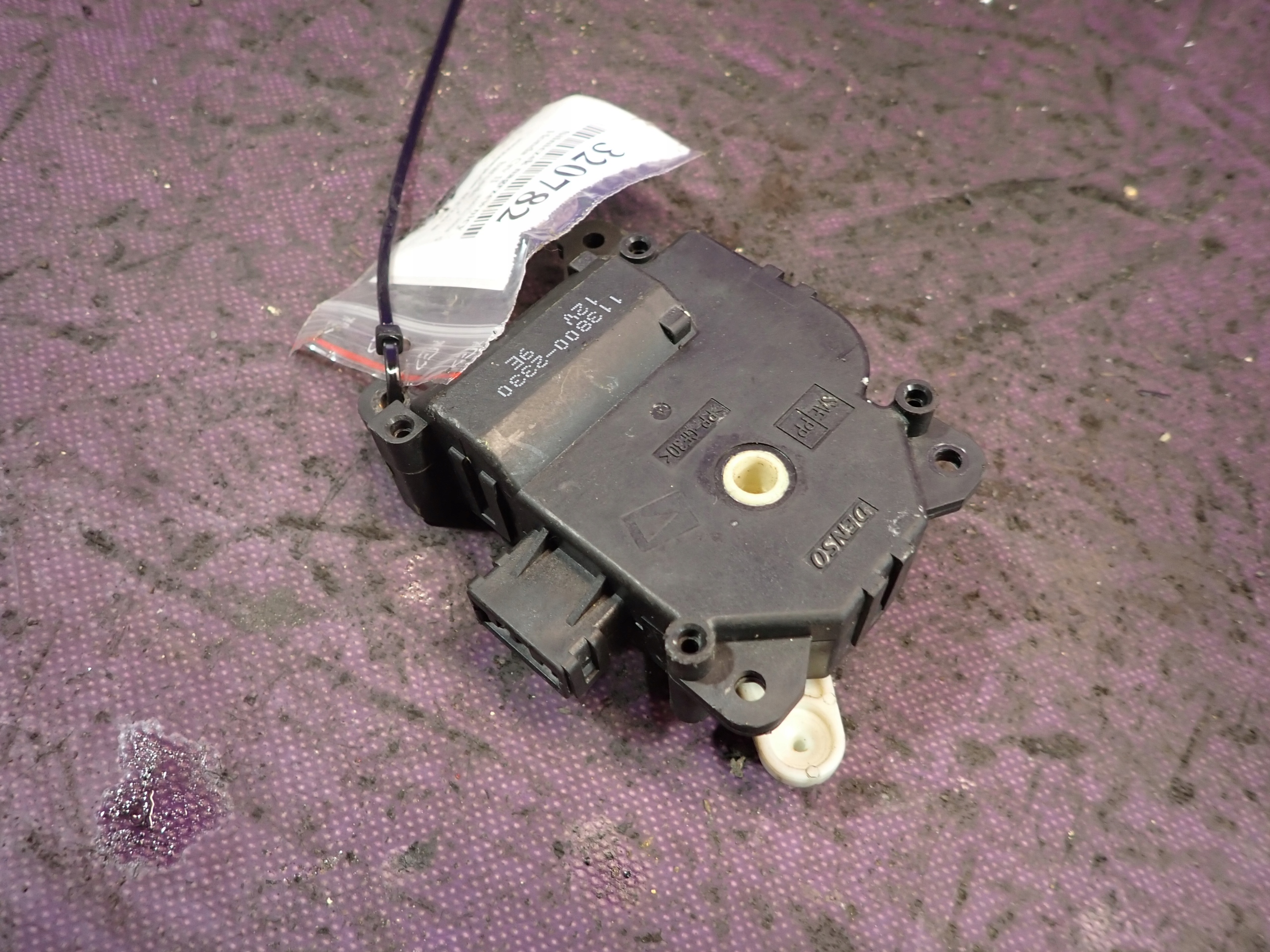 HONDA CRV 2 CR-V II 01- SILNICZEK NAGRZEWNICY 113800-2330 1138002330 5 PIN Numer katalogowy części 113800-2330