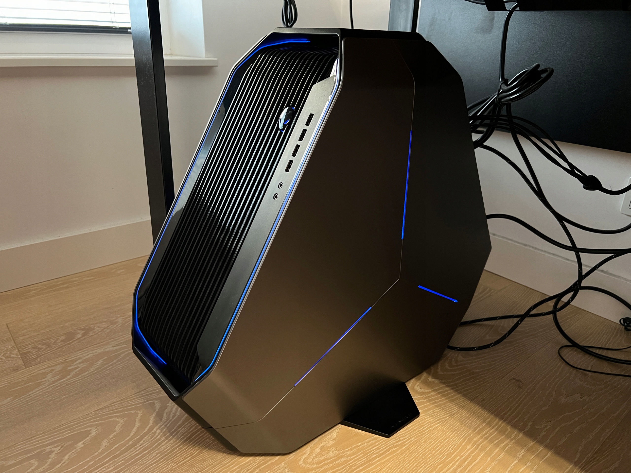 Gaming Desktop Alienware Threadripper Gaming Pc Alienware Aurora