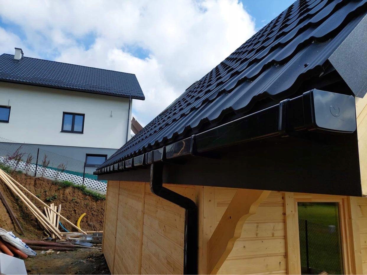 KROP PVC LEJ SPUSTOWY Rynna Kwadratowa135/80 BIAŁY 9010 Marka Krop