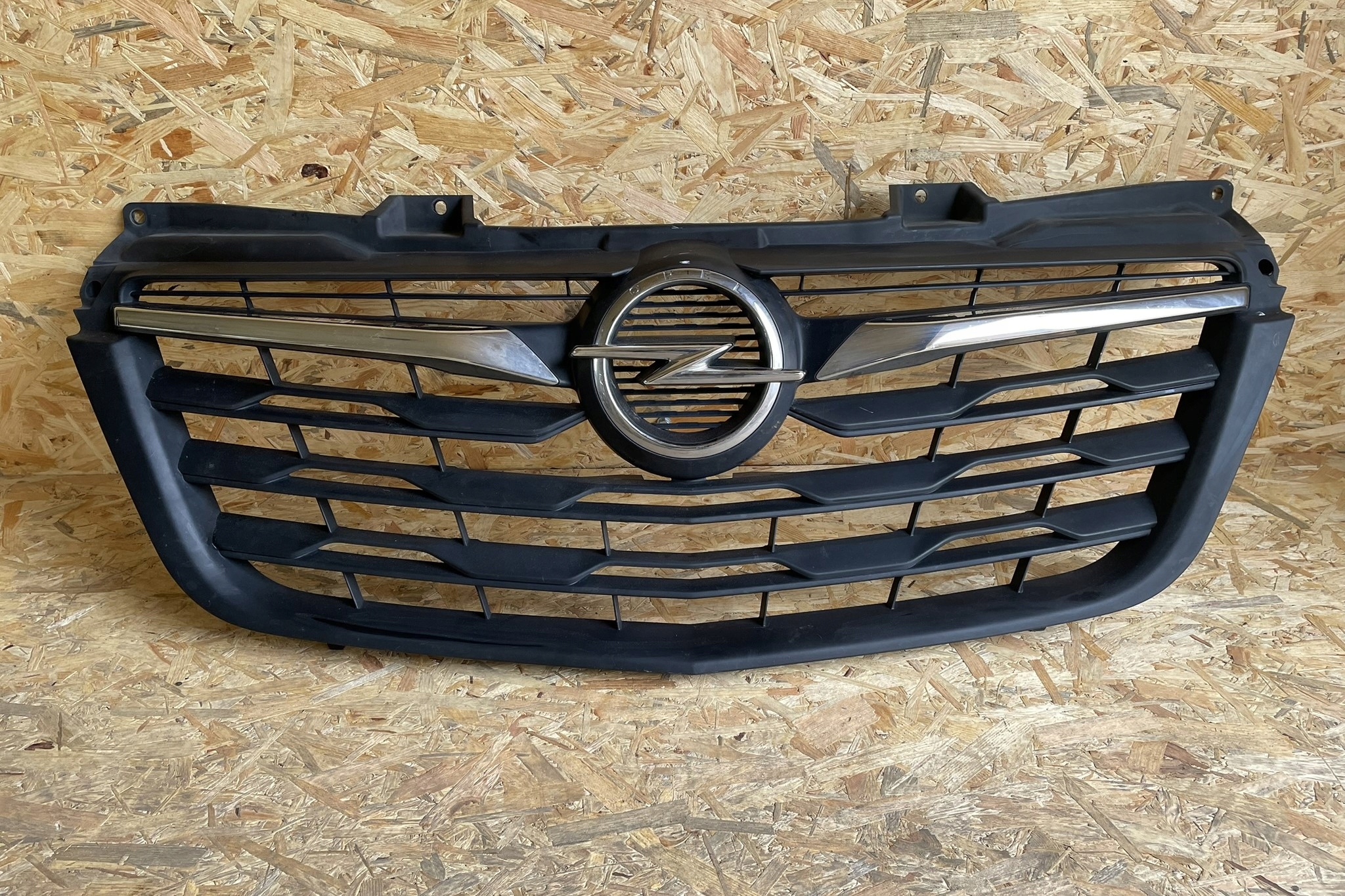 Opel Movano B X62 Kühlergrill FRONTGRILL Kühlergitter - Thumbnail 1