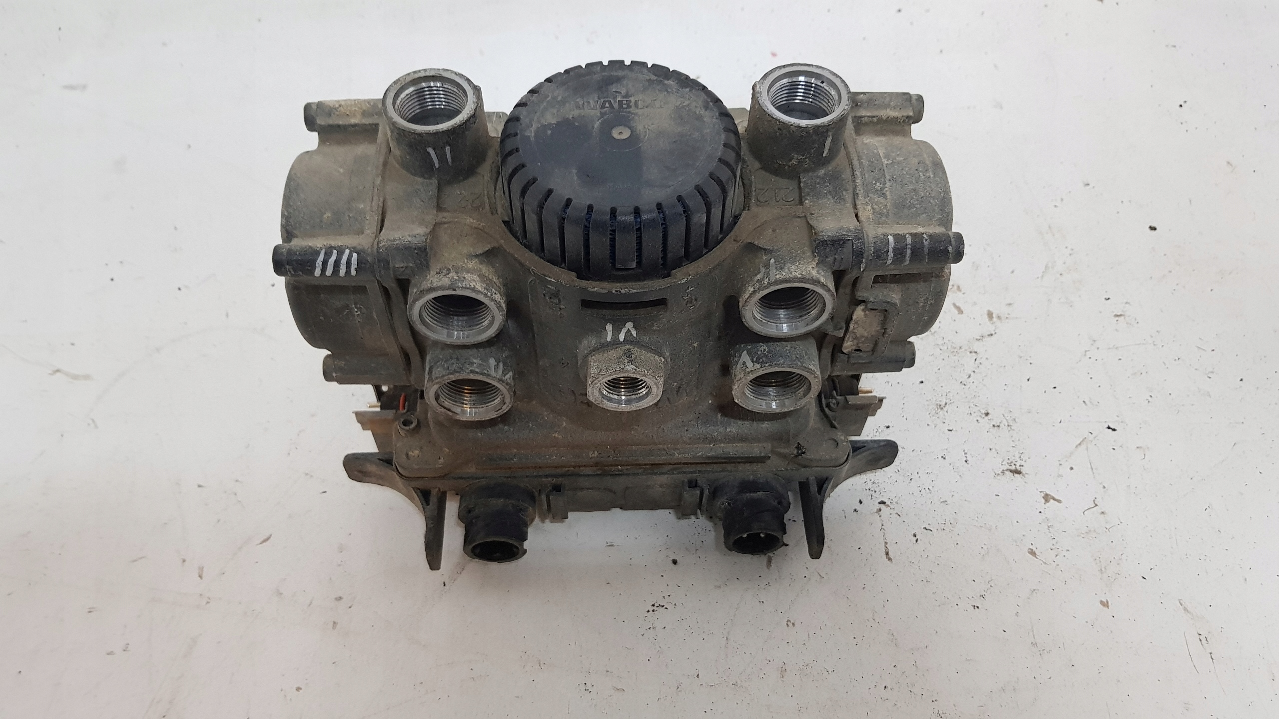 МОДУЛЯТОР КЛАПАН EBS IVECO STRALIS WABCO 4801040050