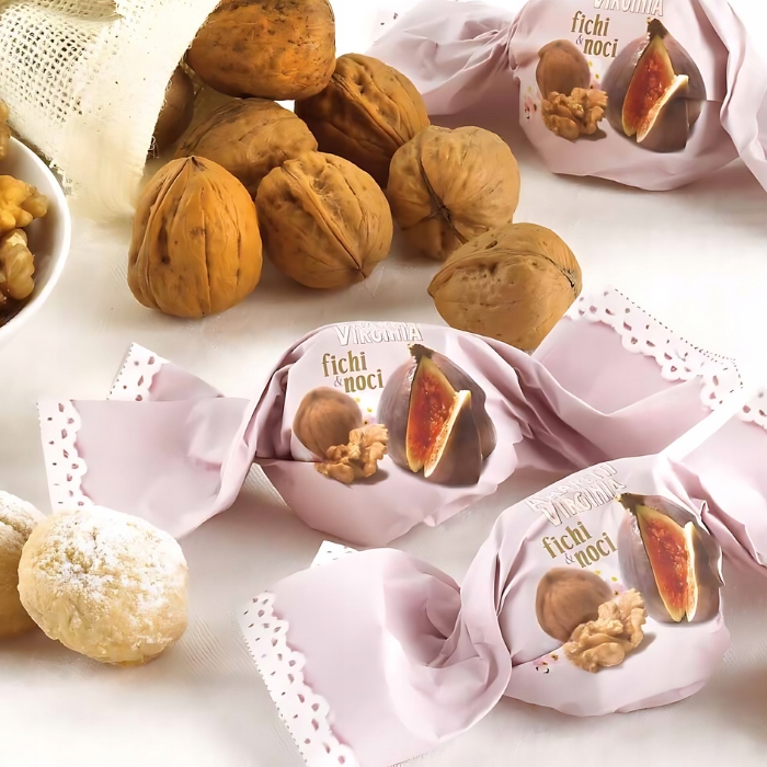 Levně Bezlepkové fíky a ořechy Amaretti na bázi mandlí a meruňkových semínek