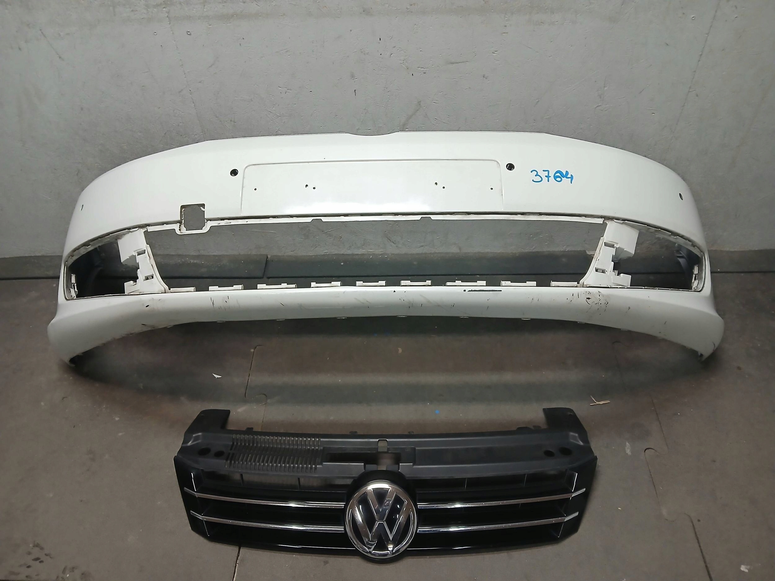 nárazník předek VW SHARAN 7N 10