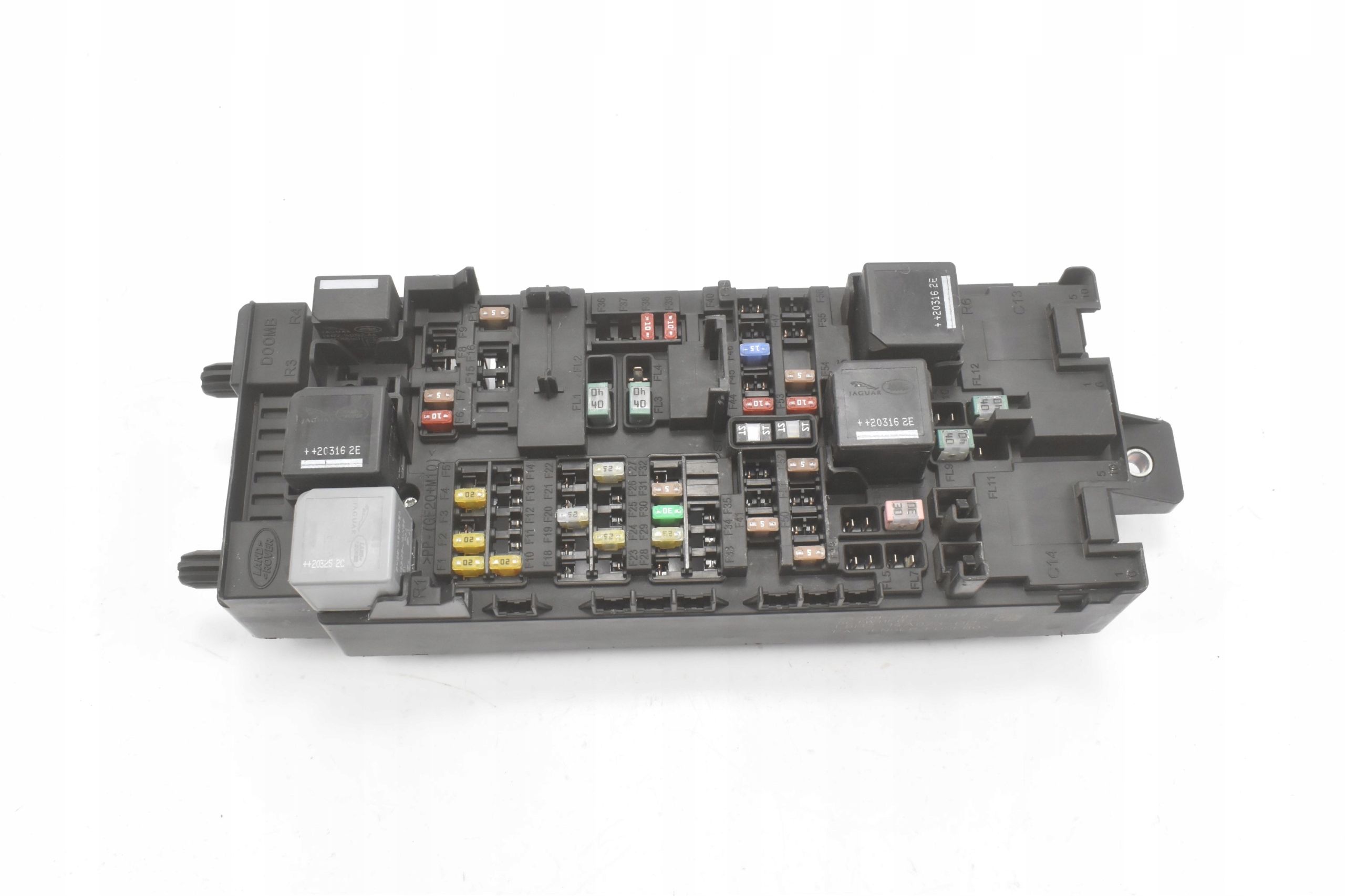 SKRZYNKA BEZPIECZNIKÓW L8B2-14A073-BB LAND ROVER DEFENDER L663 2020-