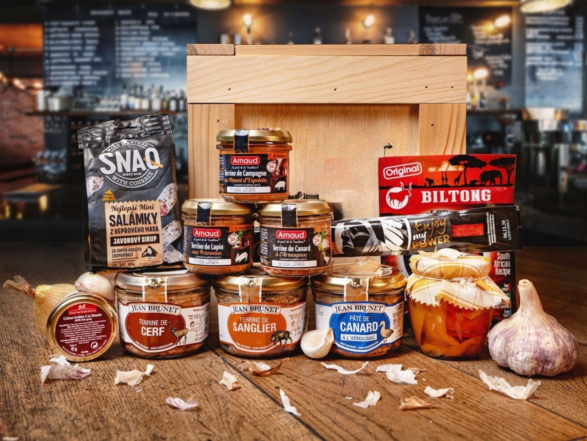 Levně Dárková bedna s masem dárek pro muže Narozeniny svátek Páčidlo