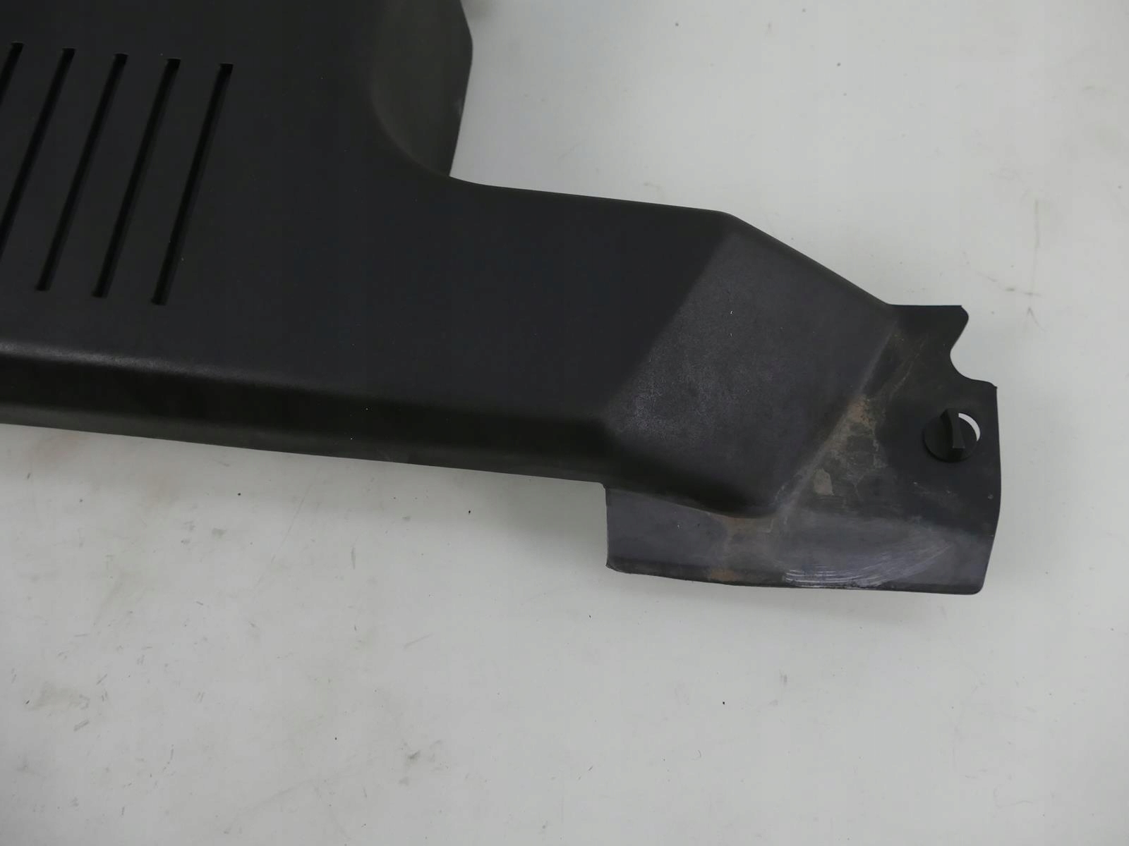 MERCEDES S W140 LIFT 3.2 B motor cover upper right