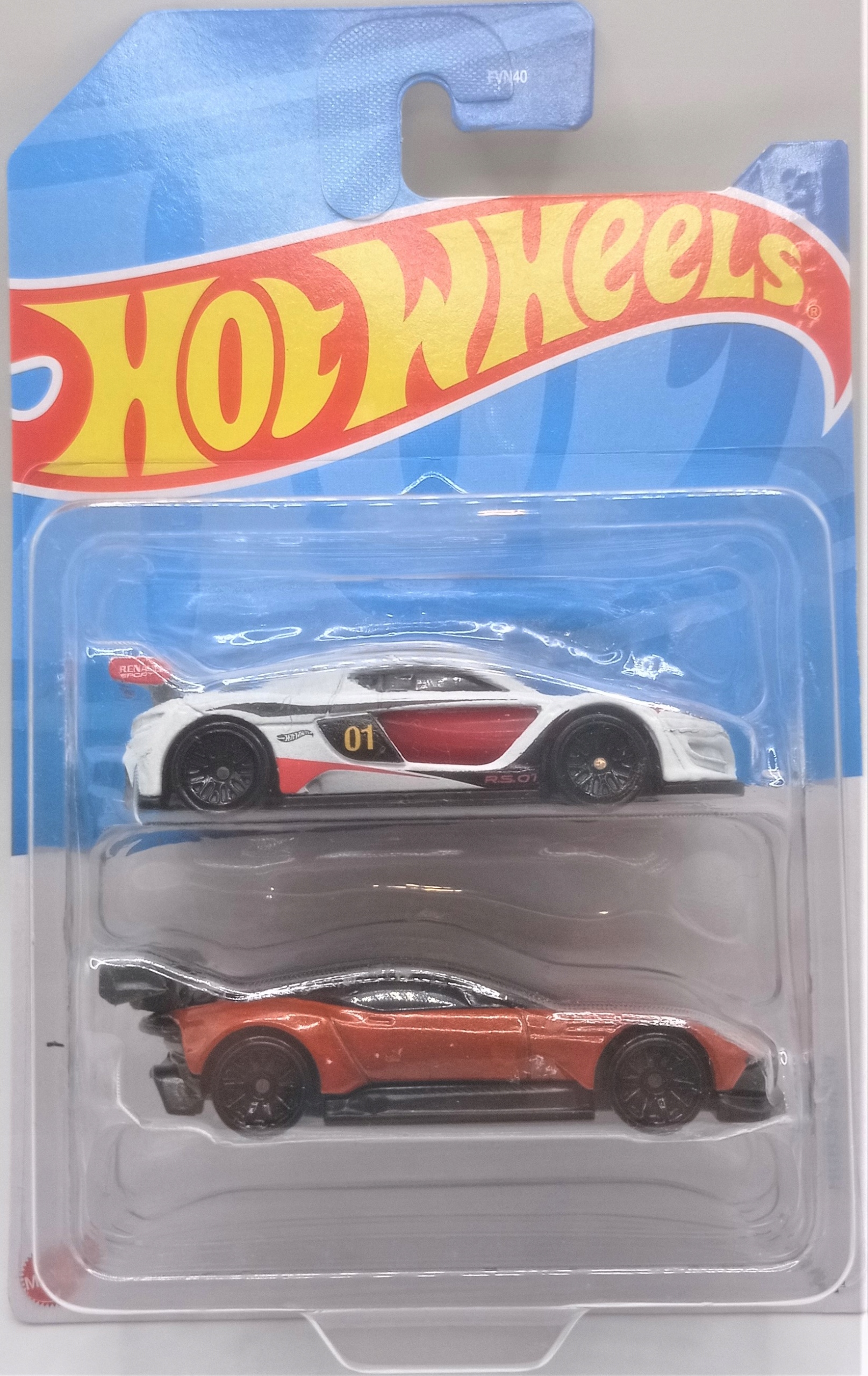 

Hot Wheels Renault Sport Rs, Aston Martin Vulcan