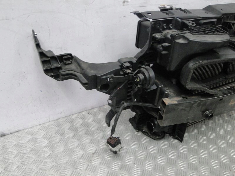 PAS PRZÓD KOMPLETNY KIA STINGER 2.0 T-GDI 2019 ROK Producent części Inny