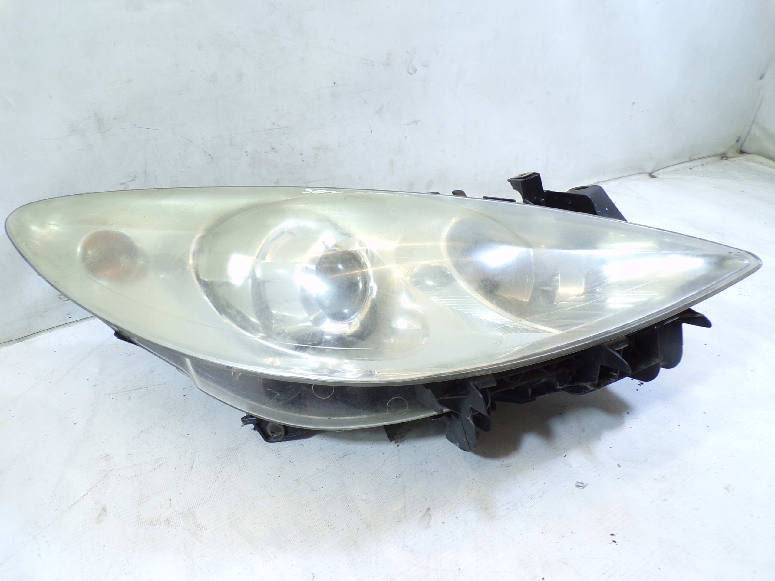 light front front right PEUGEOT 307 LIFT (2) (K1)