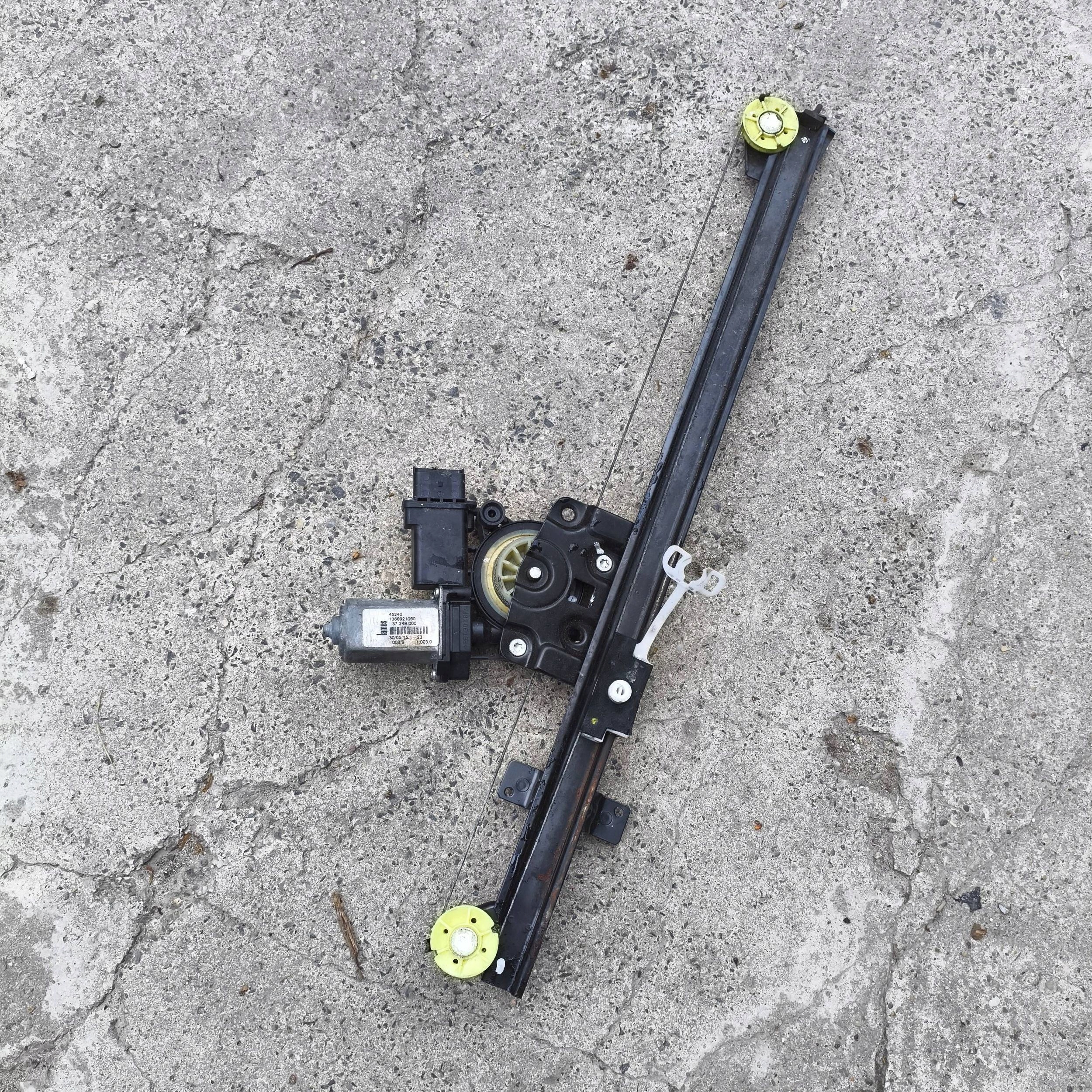Peugeot Boxer DUCATO 2015 window regulator z silniczkiem right front