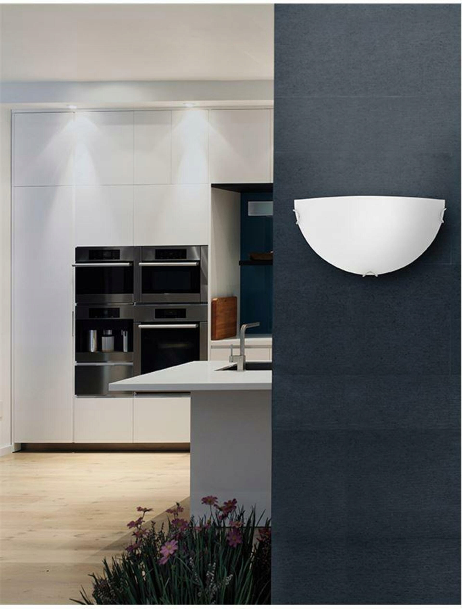 Nova Luce nástěnné svítidlo Anco matné bílé sklo chromovaný kov E27 1x12W 6